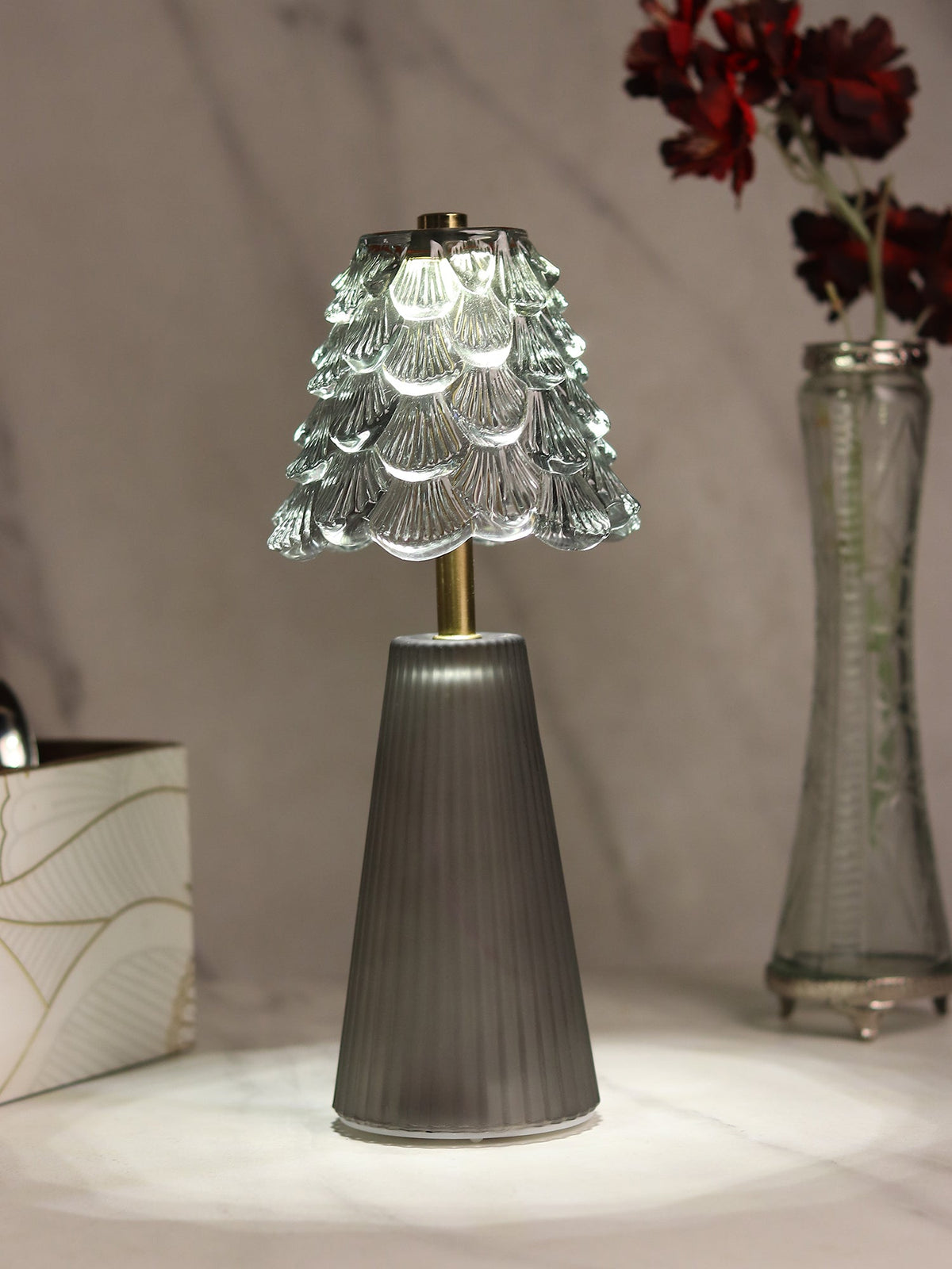 Marcelle Crystelle Glass Lamp Ouch Cart