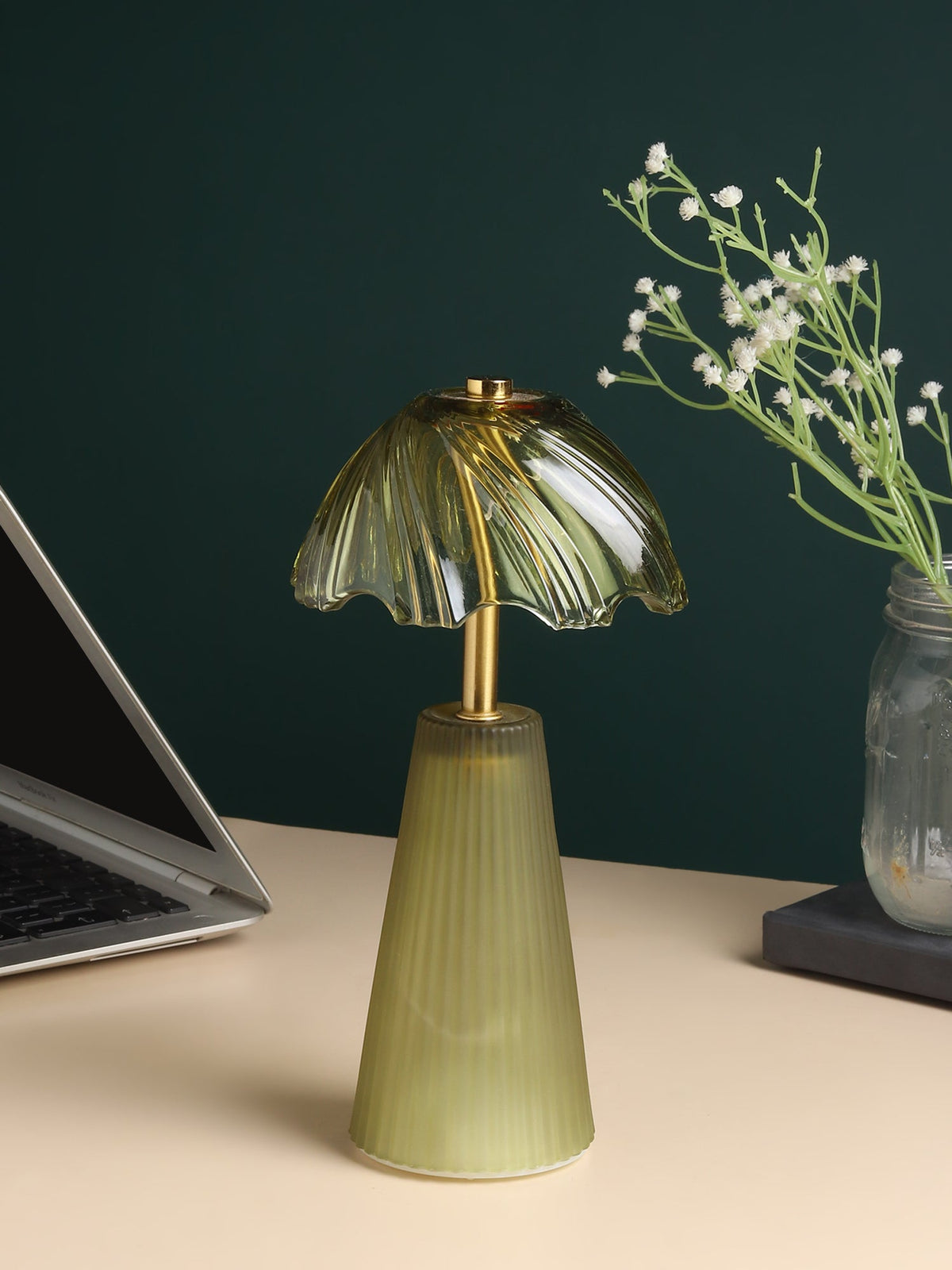 Calista Crystelle Glass Lamp Ouch Cart