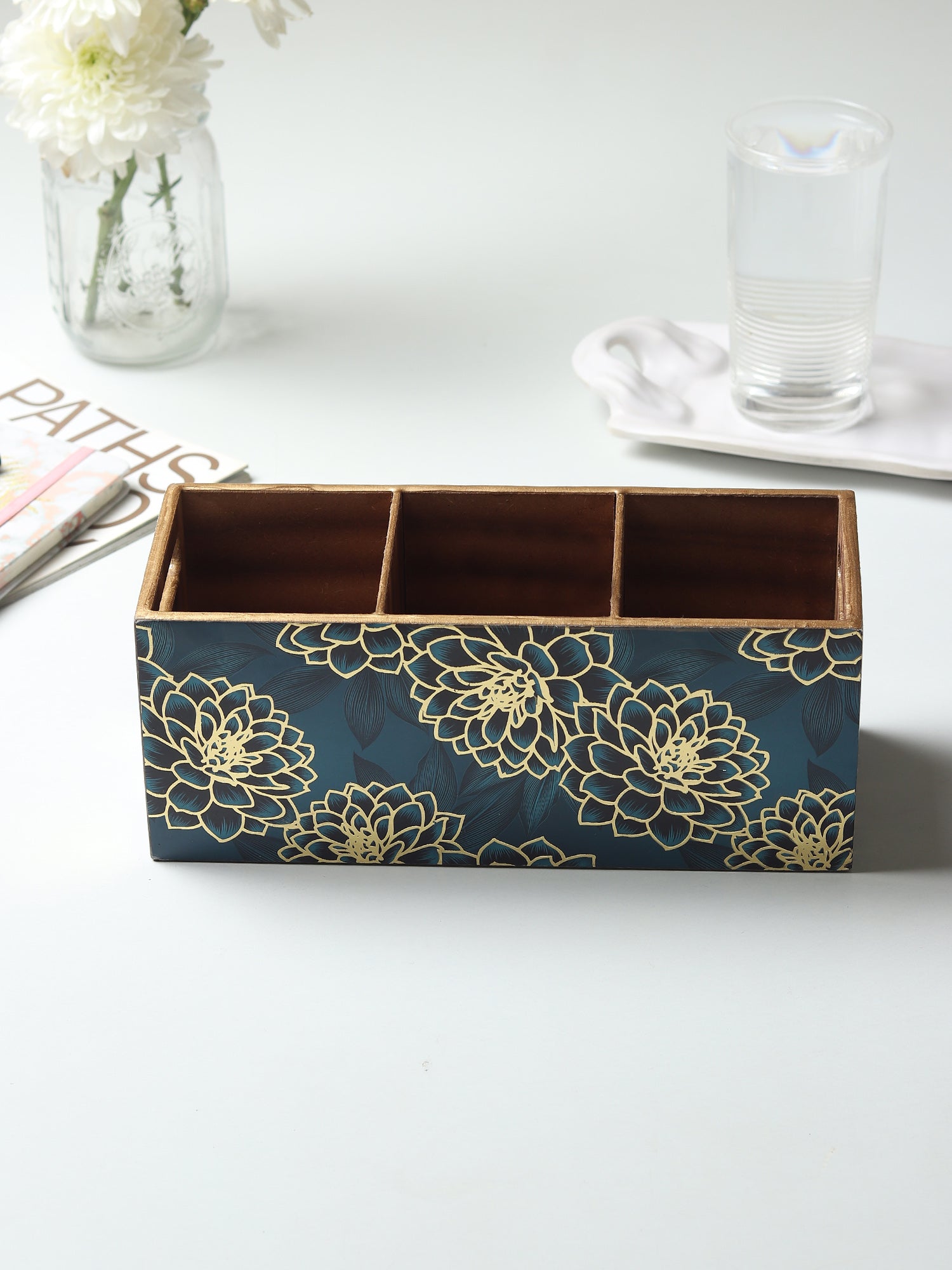 Sapphire Wreath Tissue Box