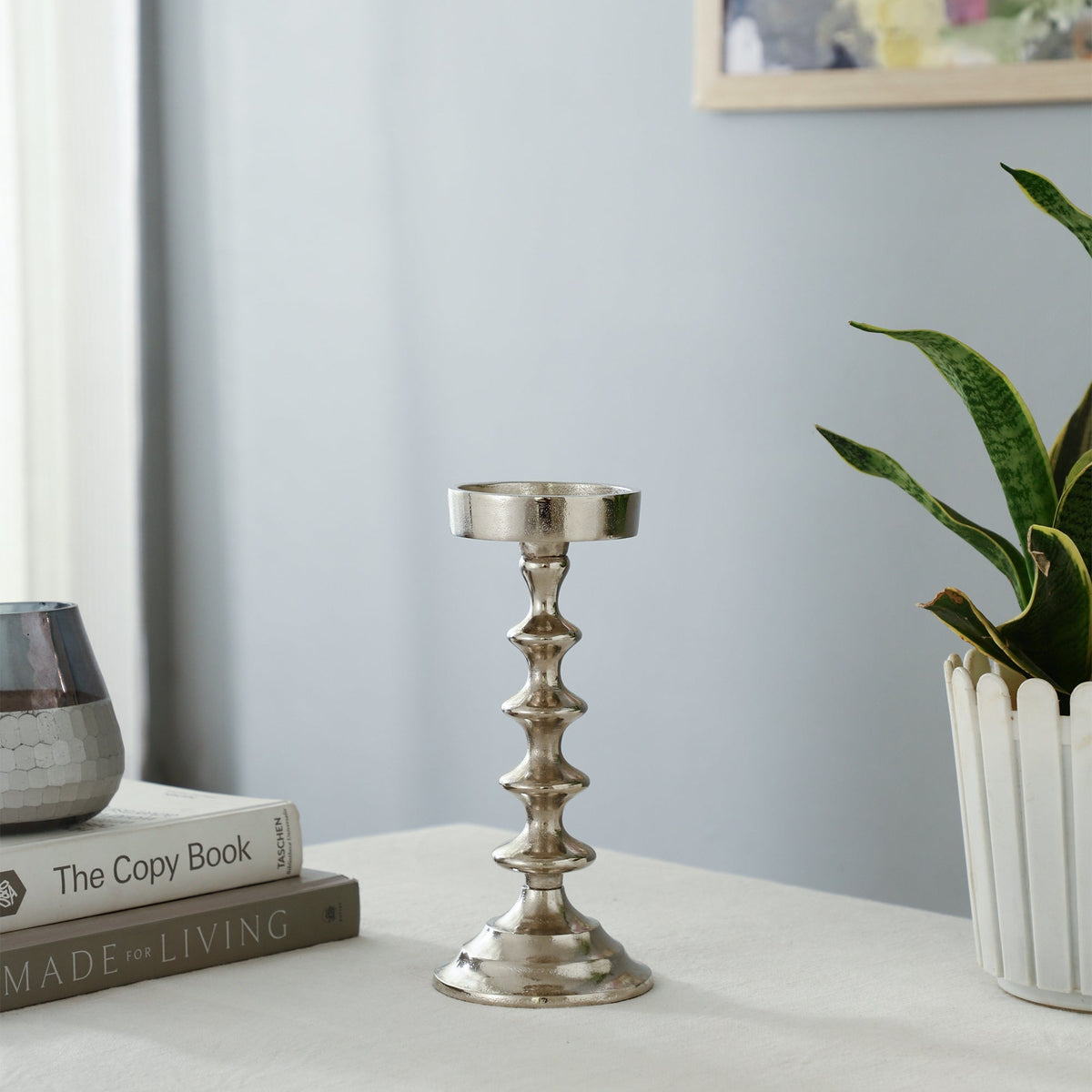 Ebon Whisper Candle holders M.M.I. OVERSEAS