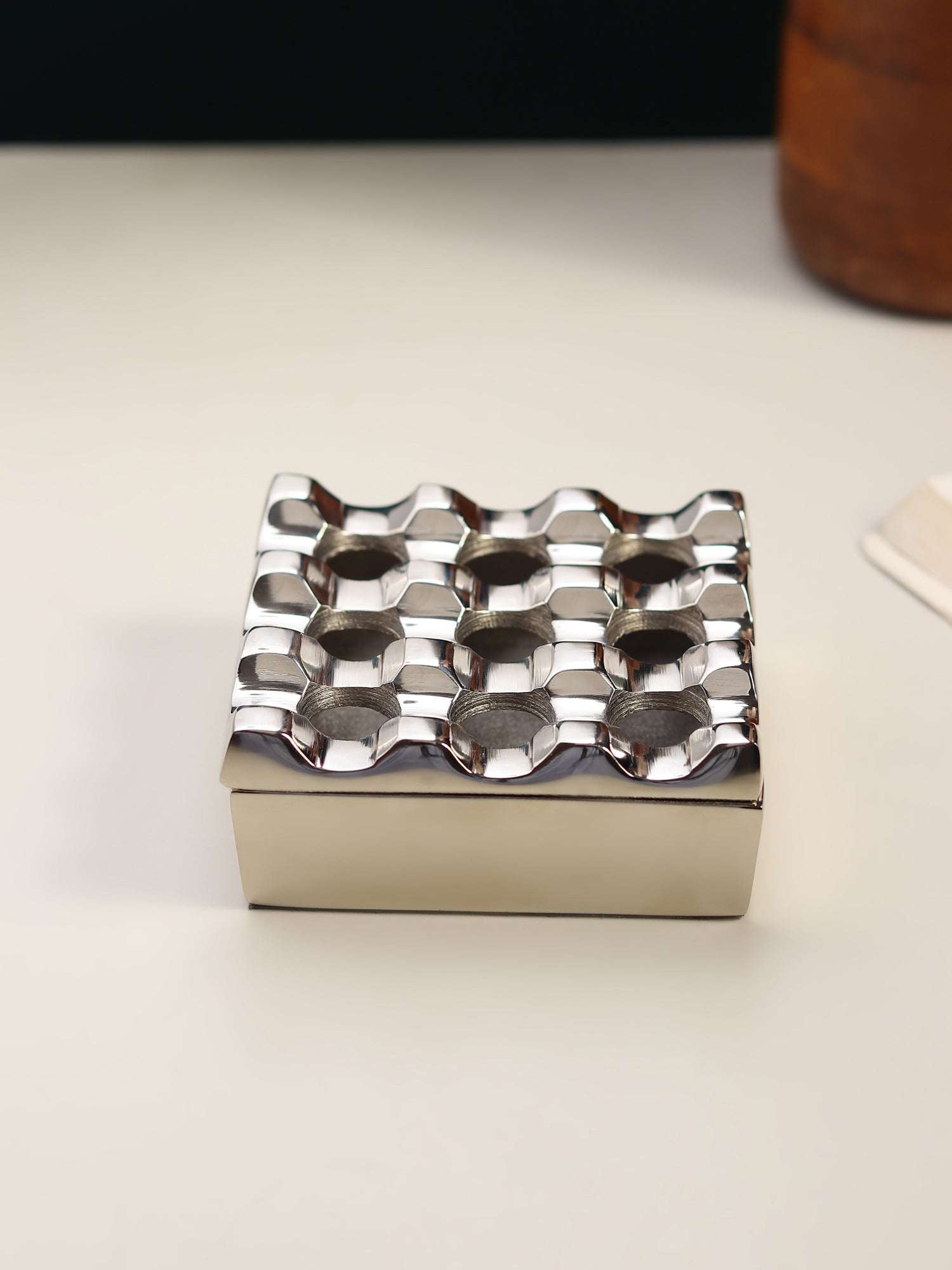 Alaric’s ashtray - OUCHCART