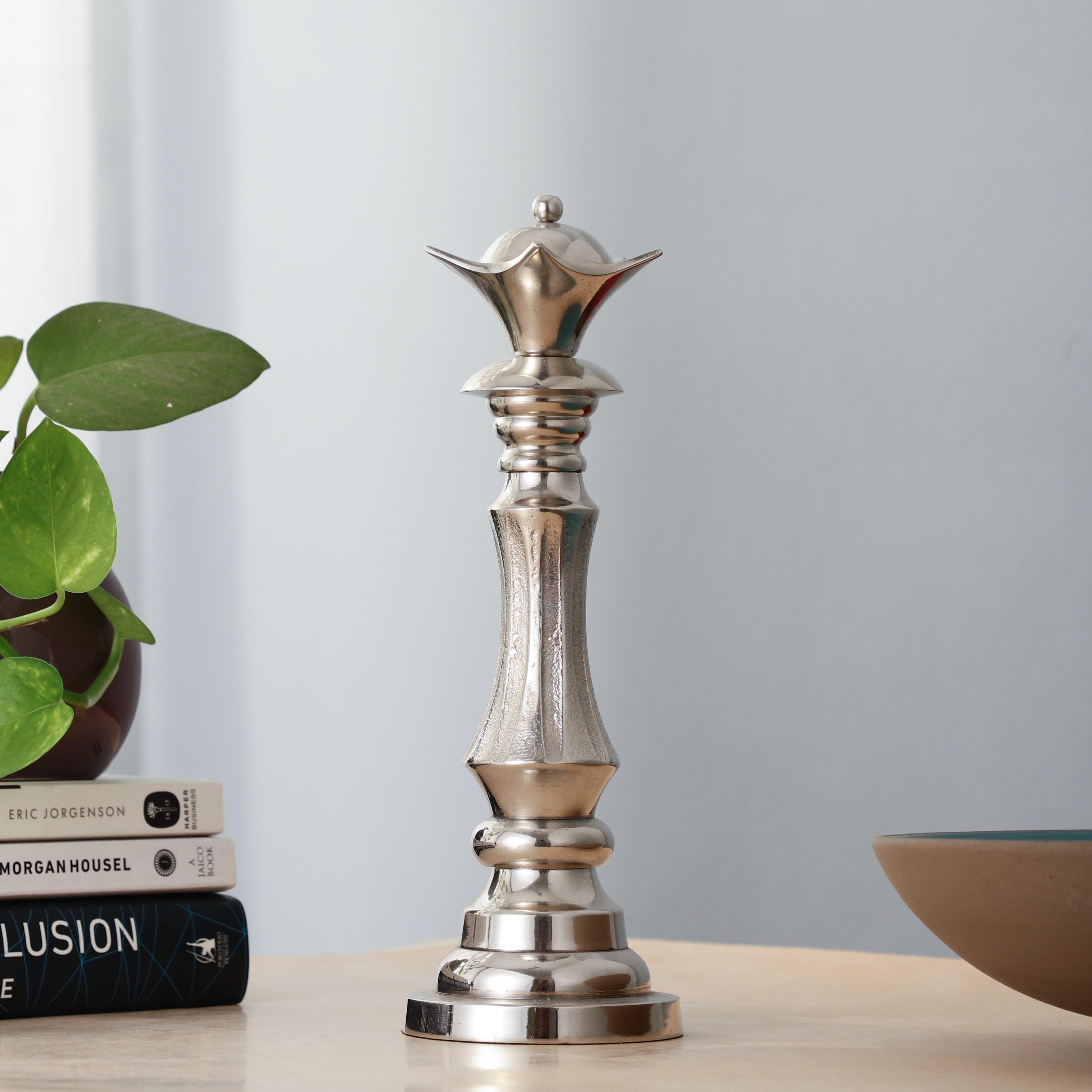 Regina Victoris Queen Chess - OUCHCART | Chess