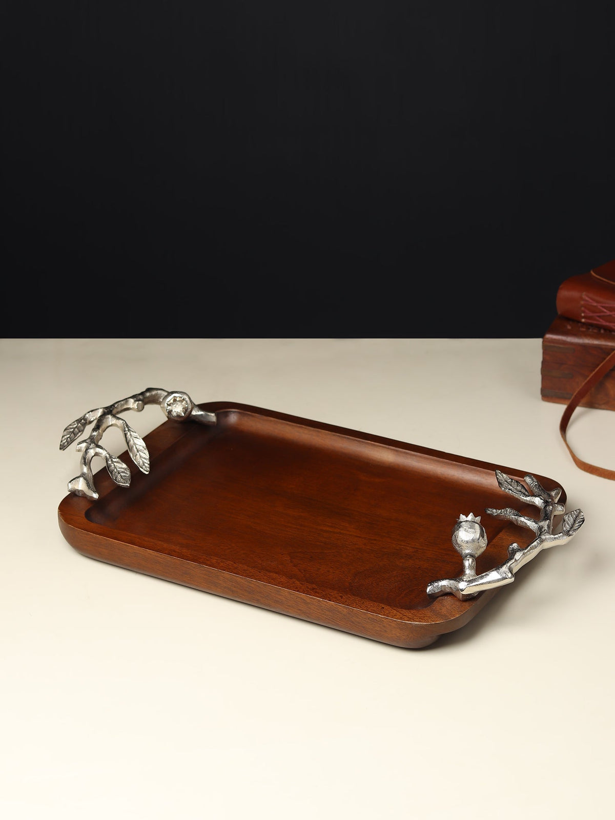 Pomegranate tray gold M.M.I. OVERSEAS