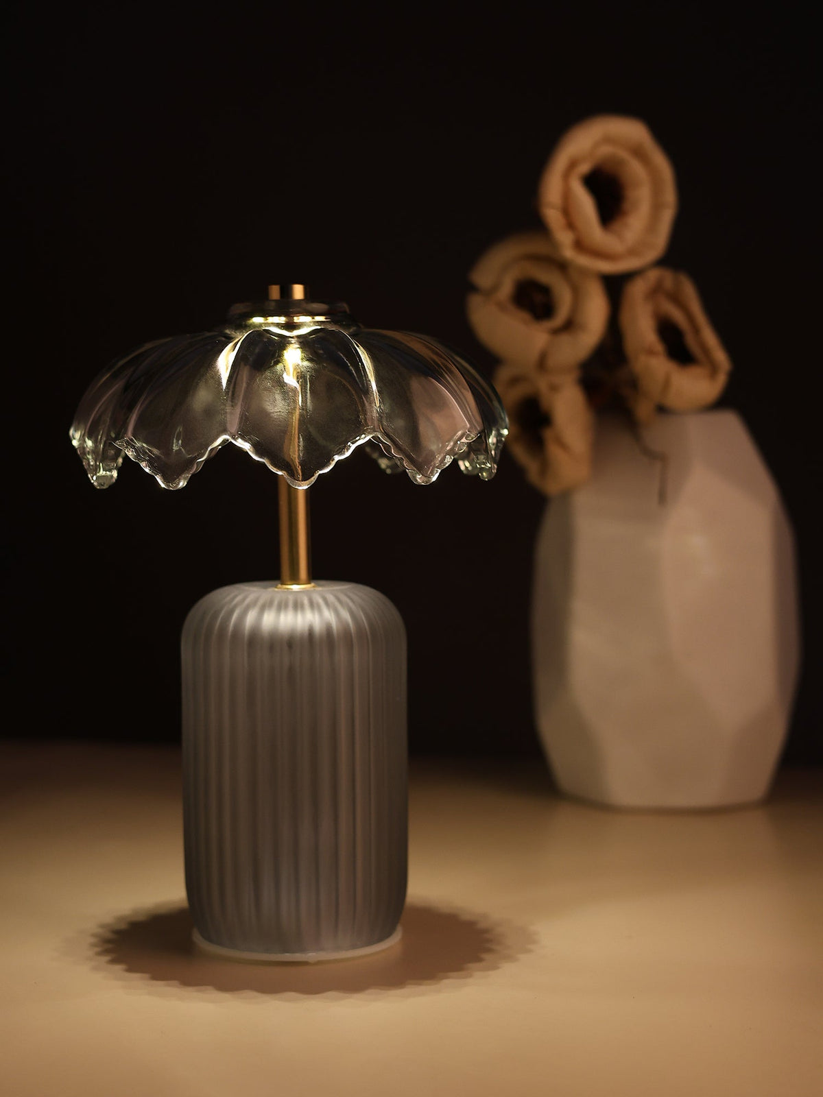Novelle Crystelle Glass Lamp Ouch Cart