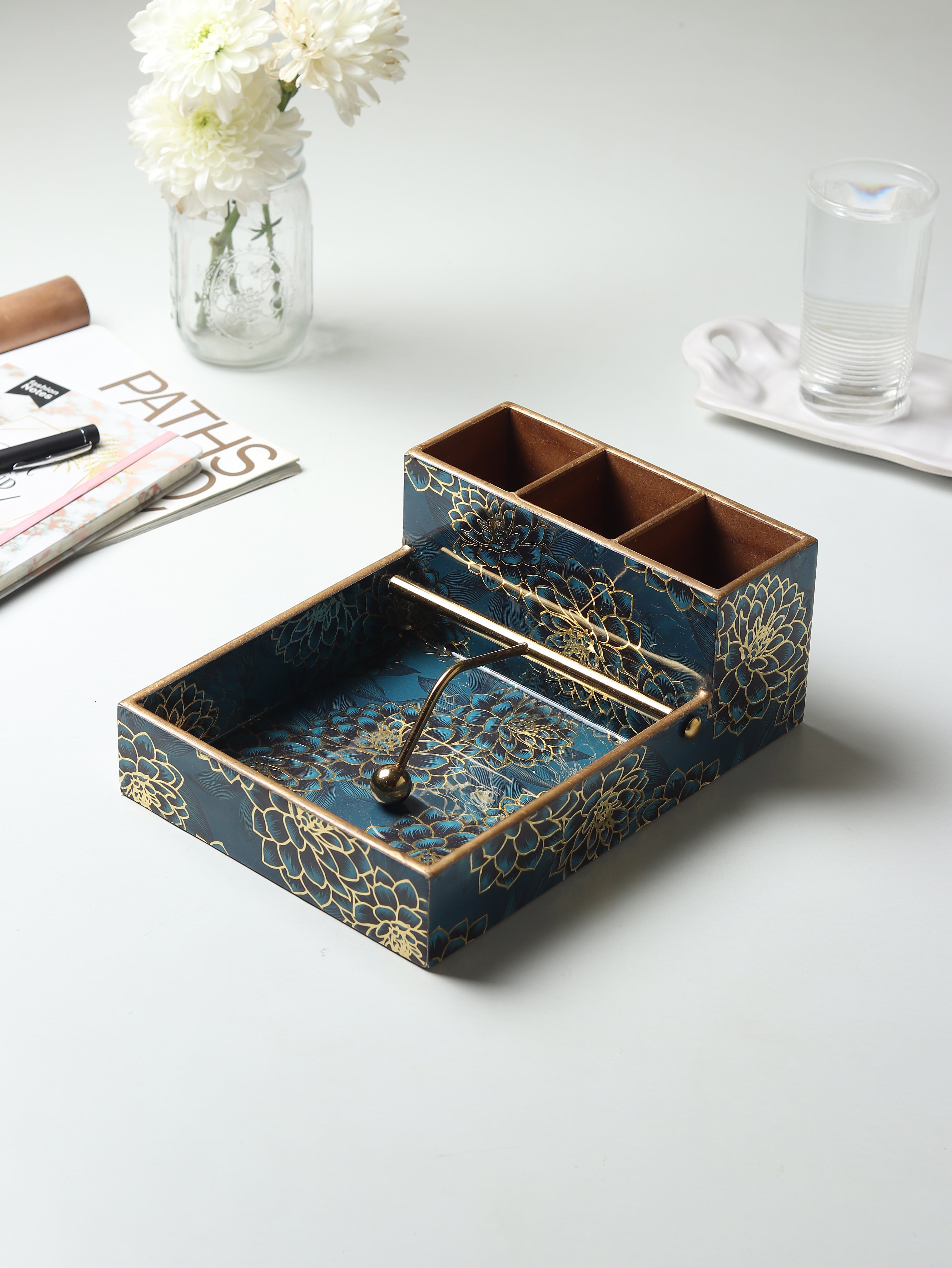 Sapphire Wreath Cutlery and Tissue Holder M.M.I. OVERSEAS