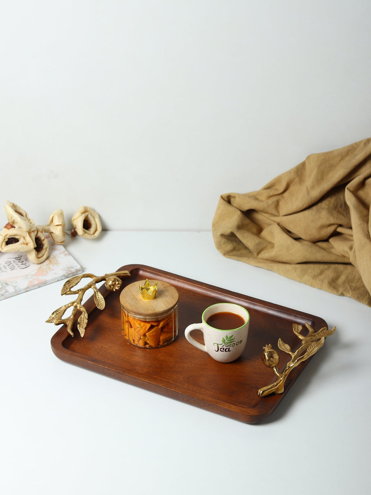 Pomegranate tray gold M.M.I. OVERSEAS