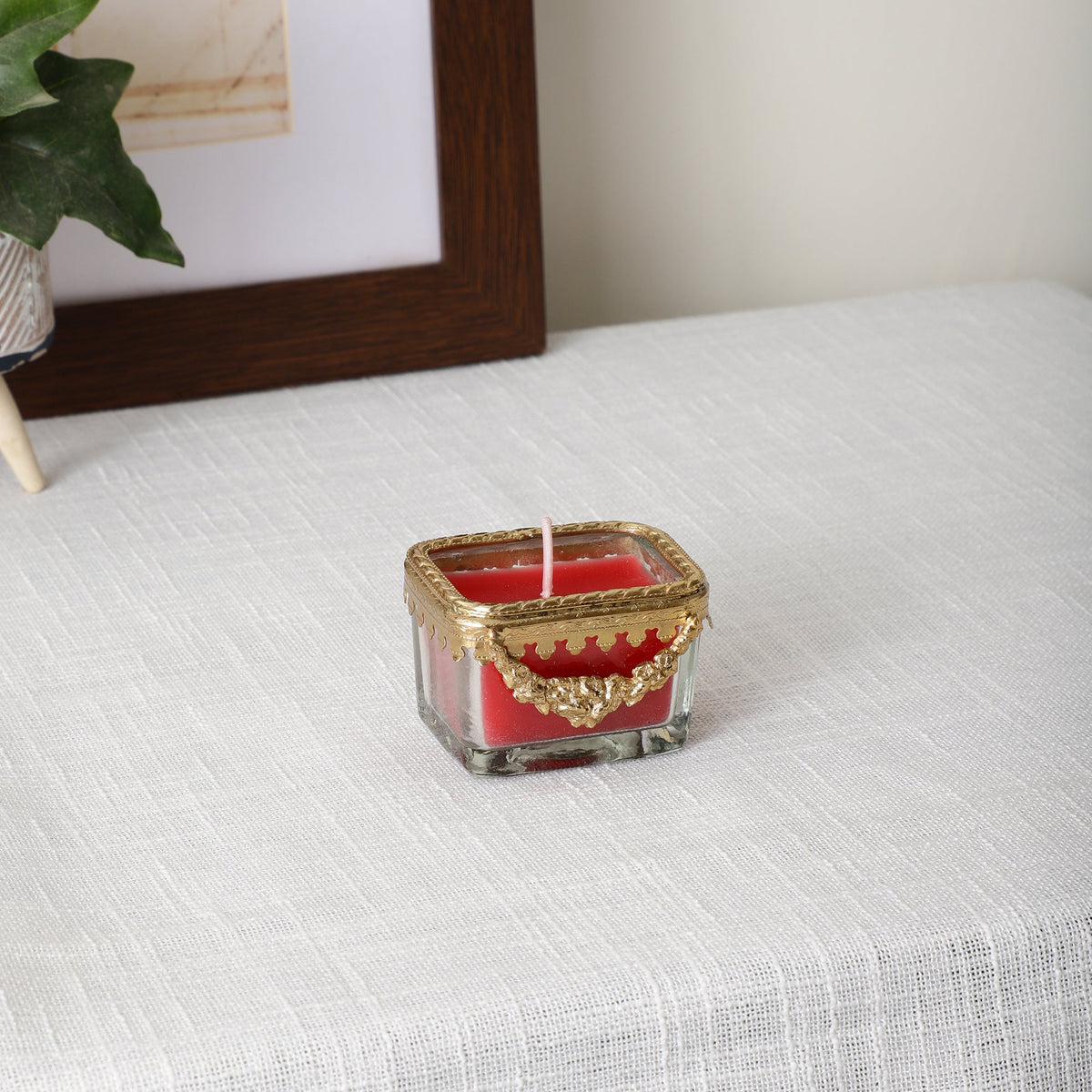 cherry blossom red scented candle glass jar with Golden ring M.M.I. OVERSEAS