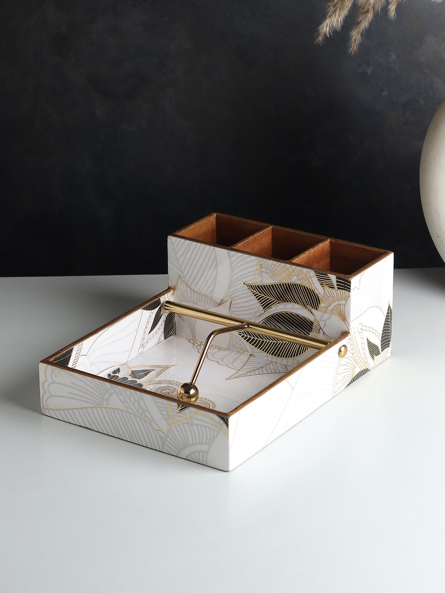 Ivory Noir Bloom Cutlery and Tissue Holder M.M.I. OVERSEAS