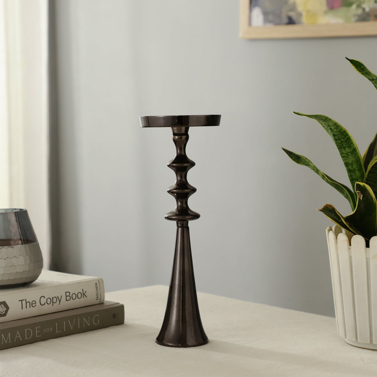 Altar Flame Black Silver Candle holder M.M.I. OVERSEAS