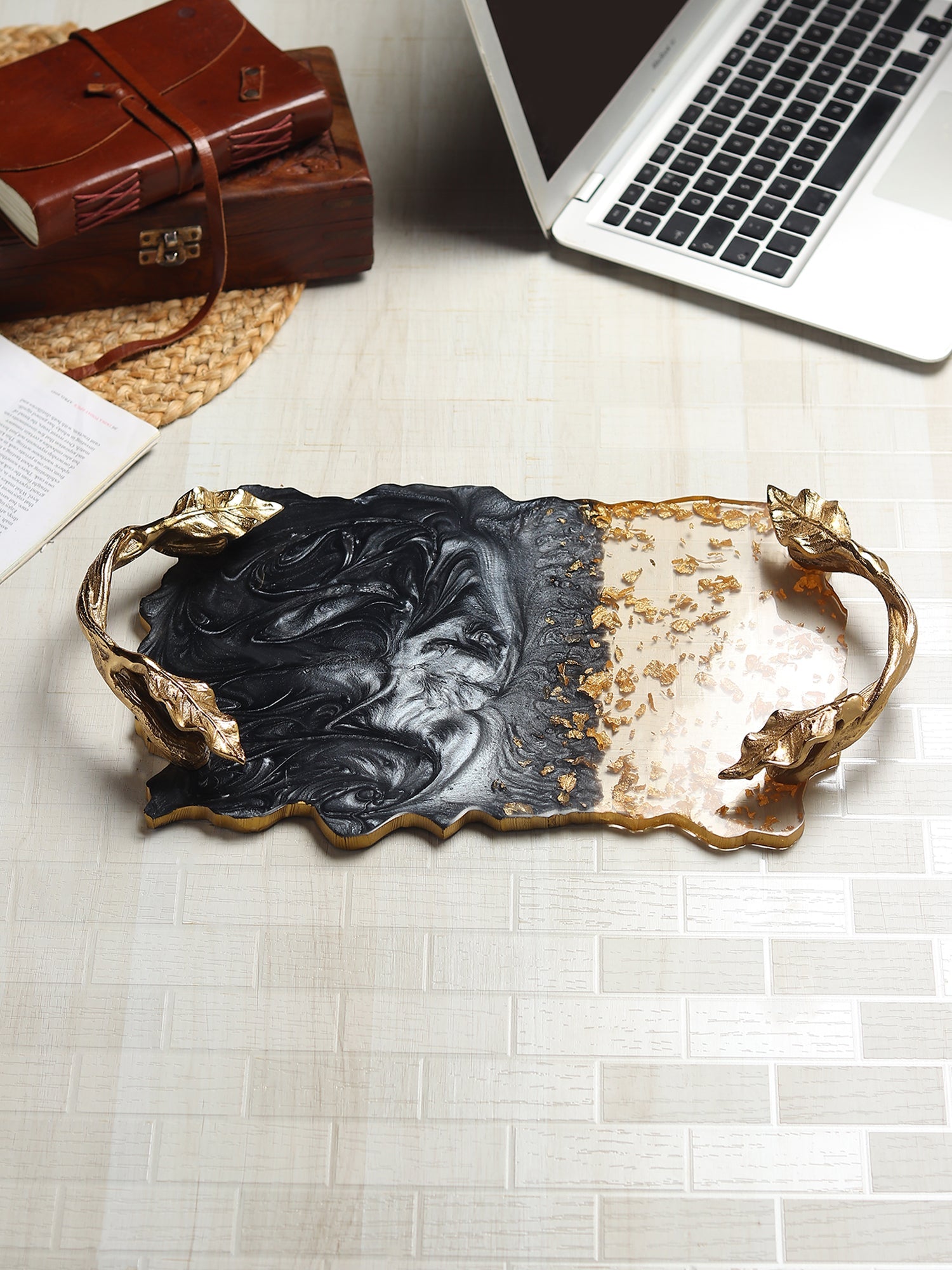 Azalea Tray M.M.I. OVERSEAS