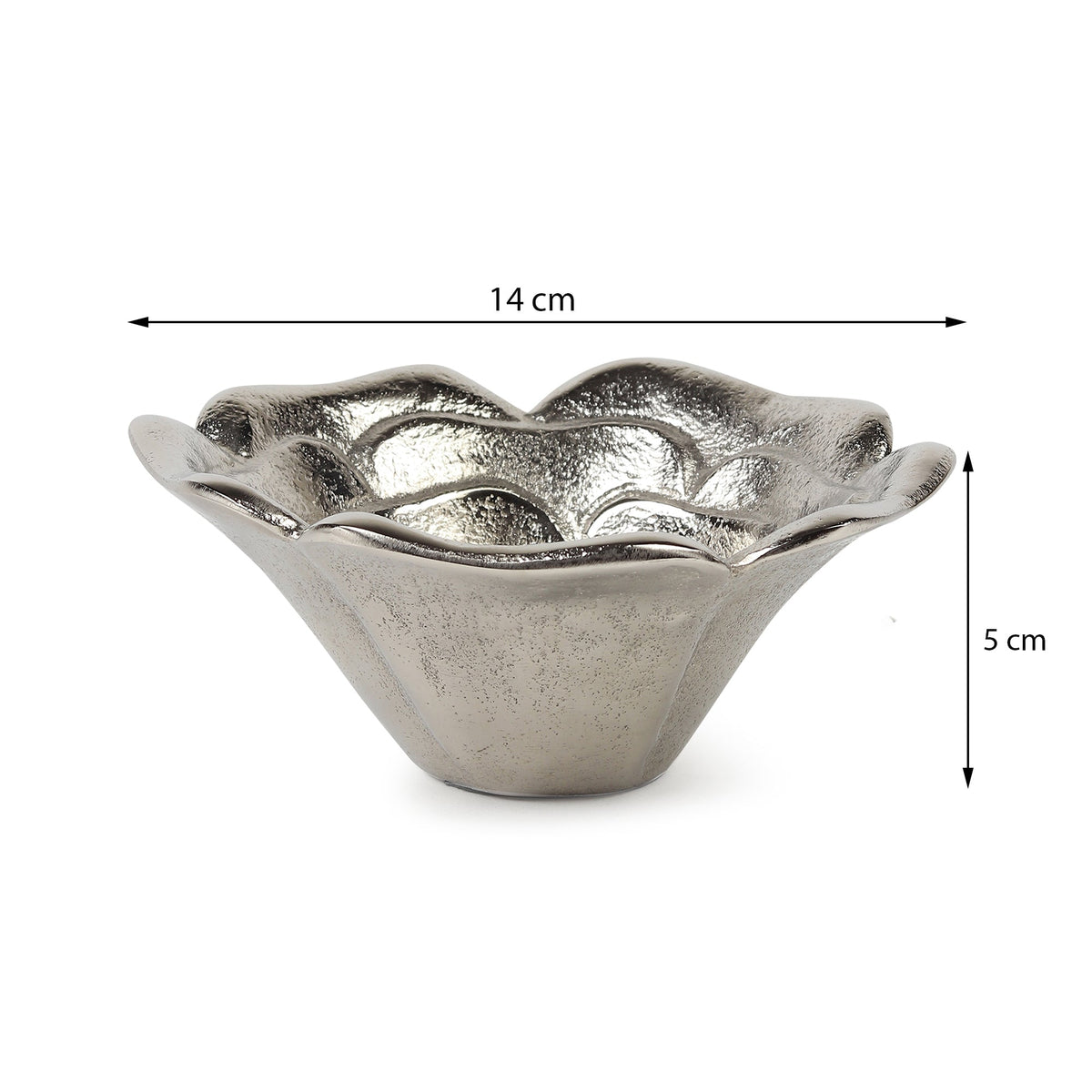 Petal Metal Bowl M.M.I. OVERSEAS