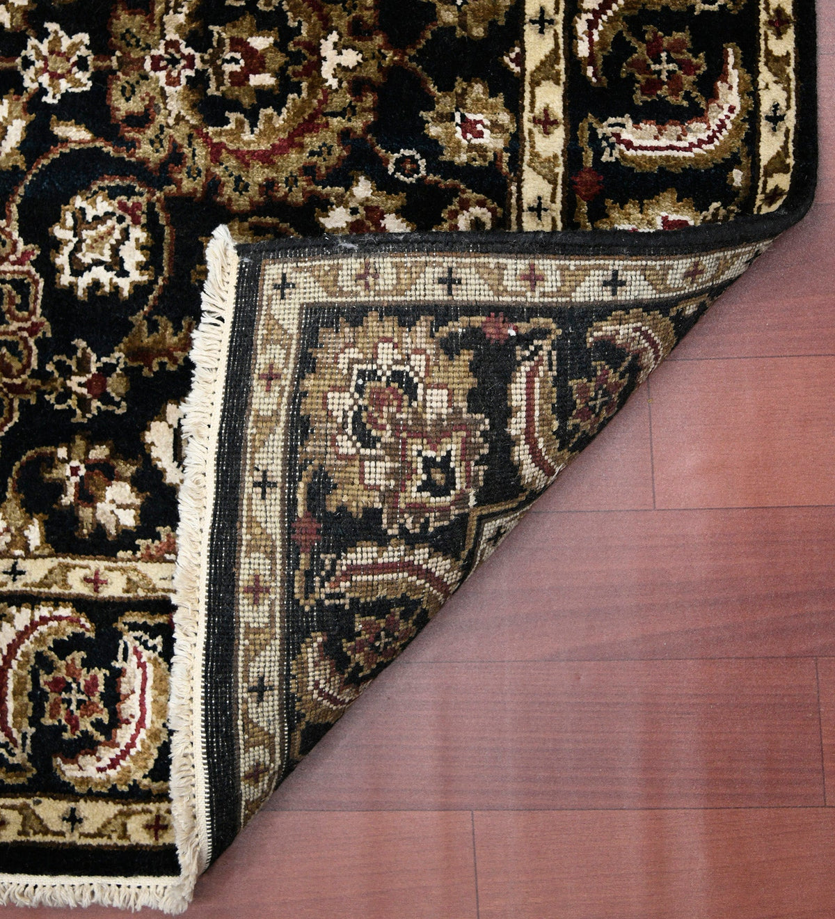 Luxor Classic Pattern Hand Knotted Rectangle Anti-Skid Designer Carpet, Prayer Rug For Office Cabins, Small Living Spaces - 4'X6' Saraswati Global