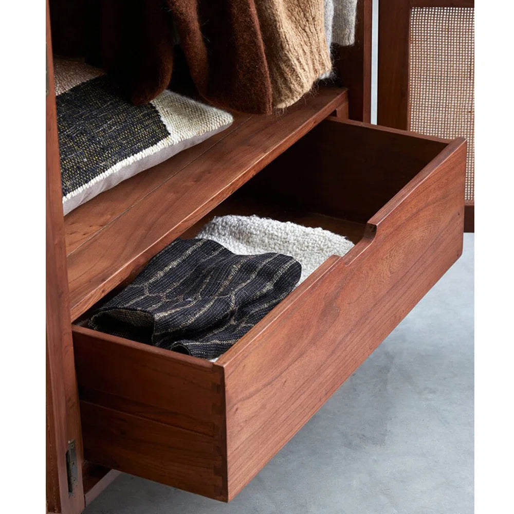 Vintage European Wardrobe – Classic Exquisite Bedroom Storage