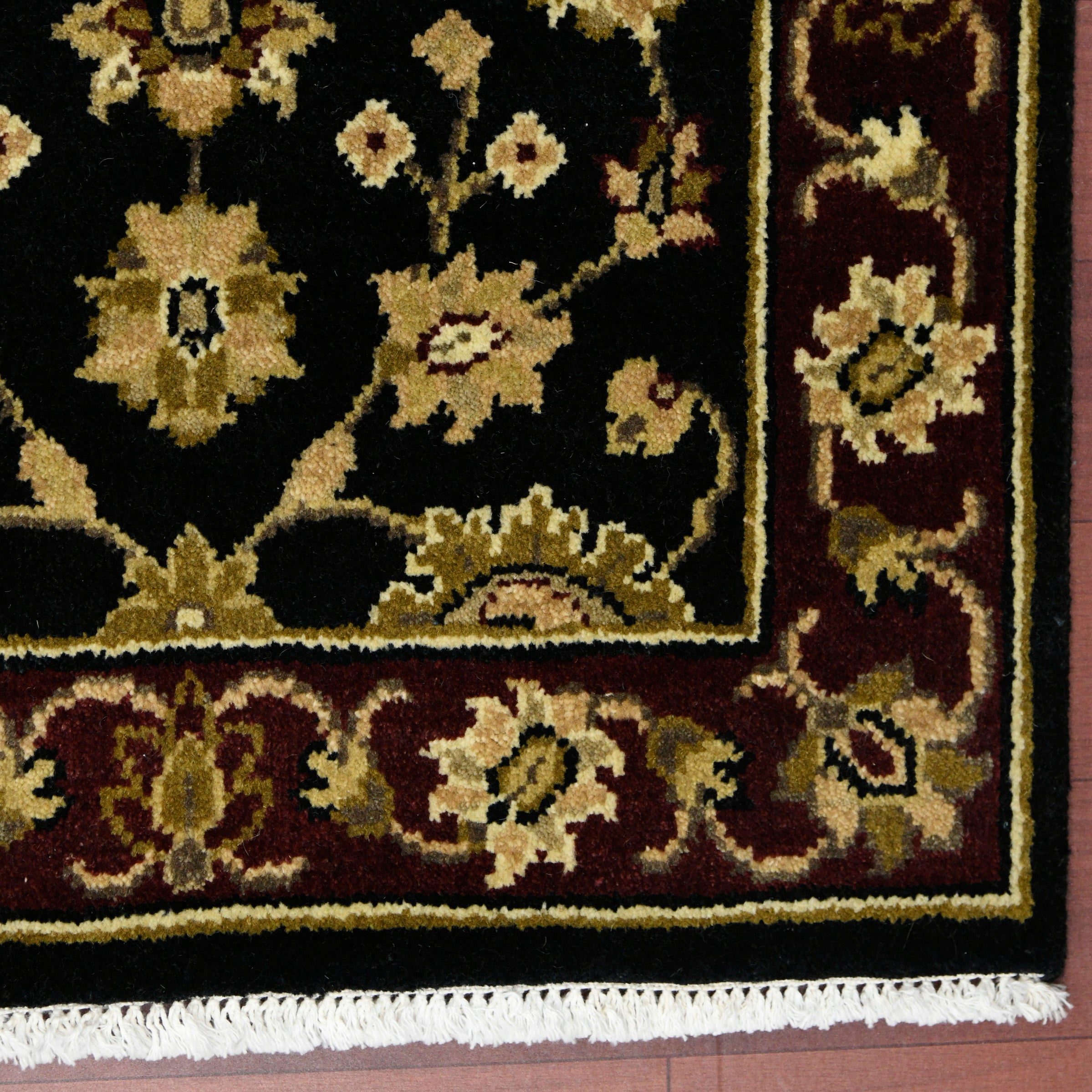 Luxor Classic Pattern Hand Knotted Rectangle Anti-Skid Designer Carpet, Prayer Rug For Office Cabins, Small Living Spaces - 2'X3'