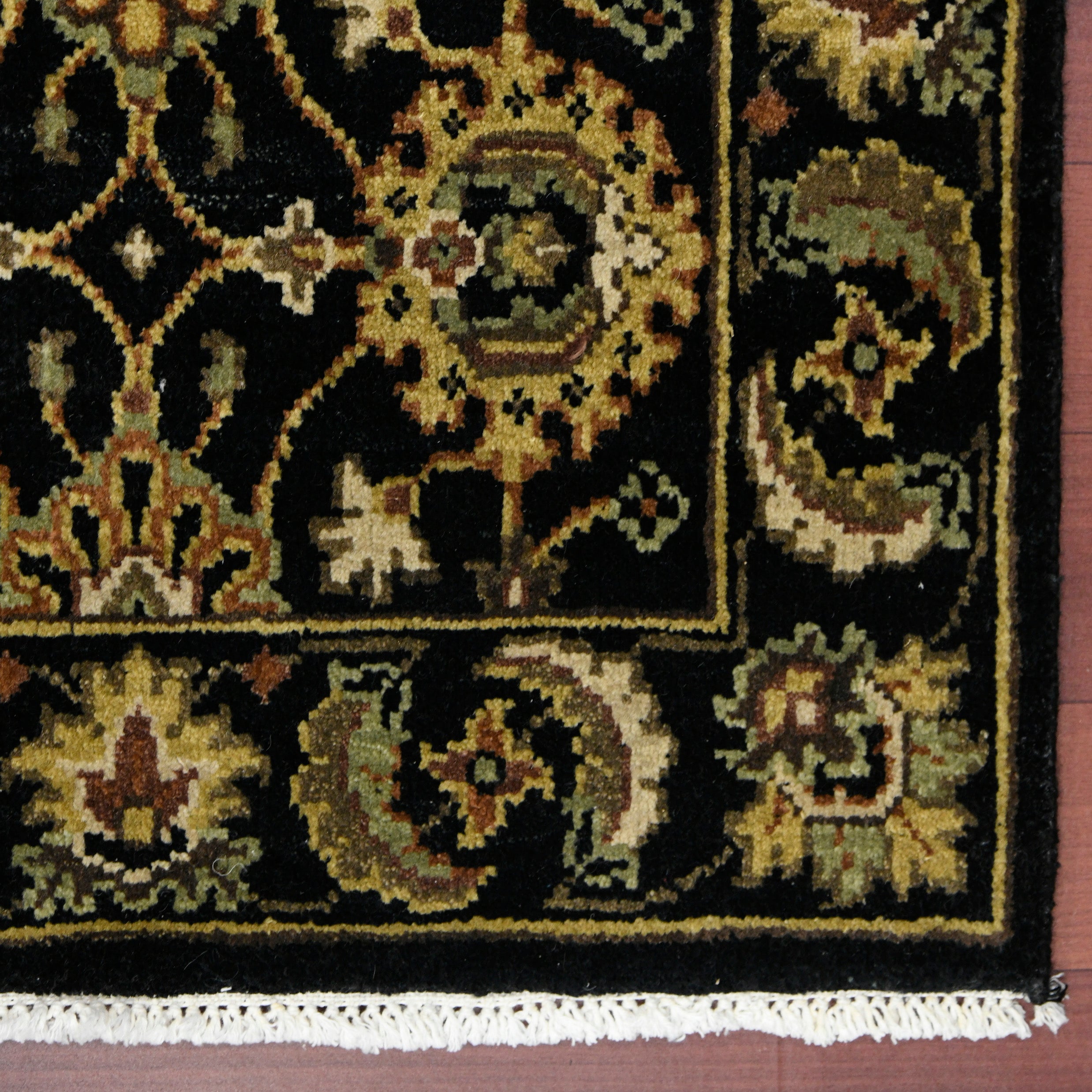 Luxor Classic Pattern Hand Knotted Rectangle Anti-Skid Designer Carpet, Prayer Rug For Office Cabins, Small Living Spaces - 2'X3'