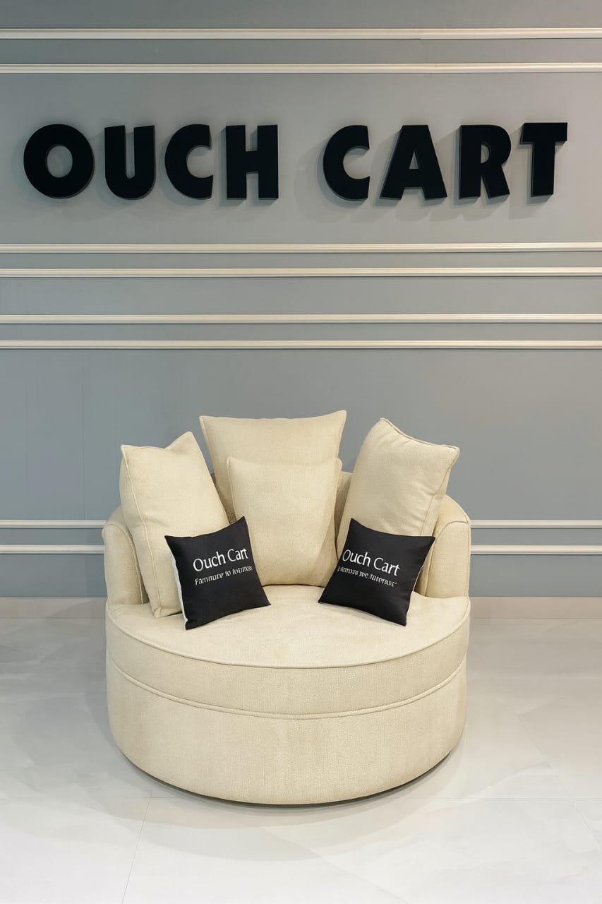 Pillow Top Arm Sofa with Cushions