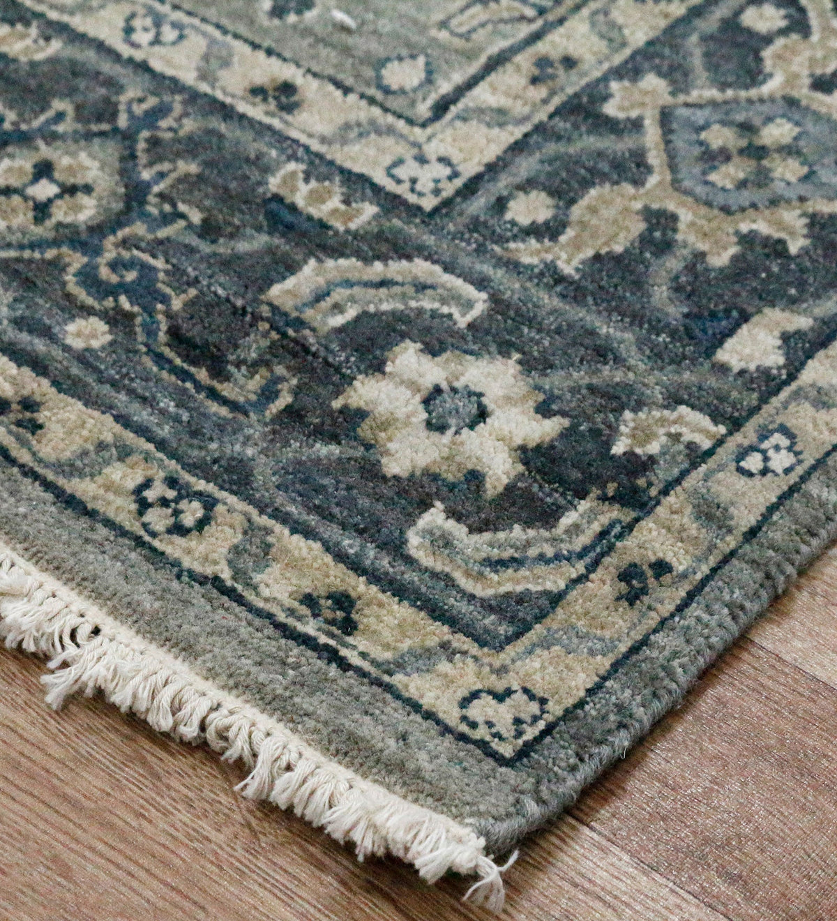 Heritage Traditional Pattern Hand Knotted Rectangle Anti-Skid Designer Carpet, Prayer Rug For Office Cabins, Small Living Spaces - 3'X5' Saraswati Global