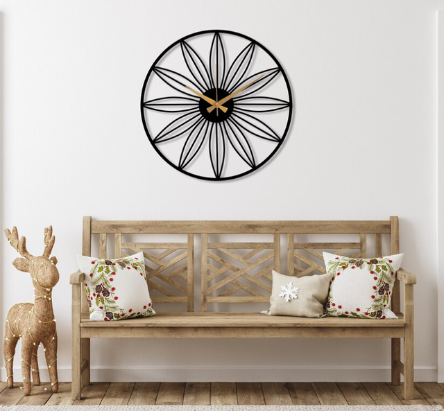 twele leaf black wallclock
