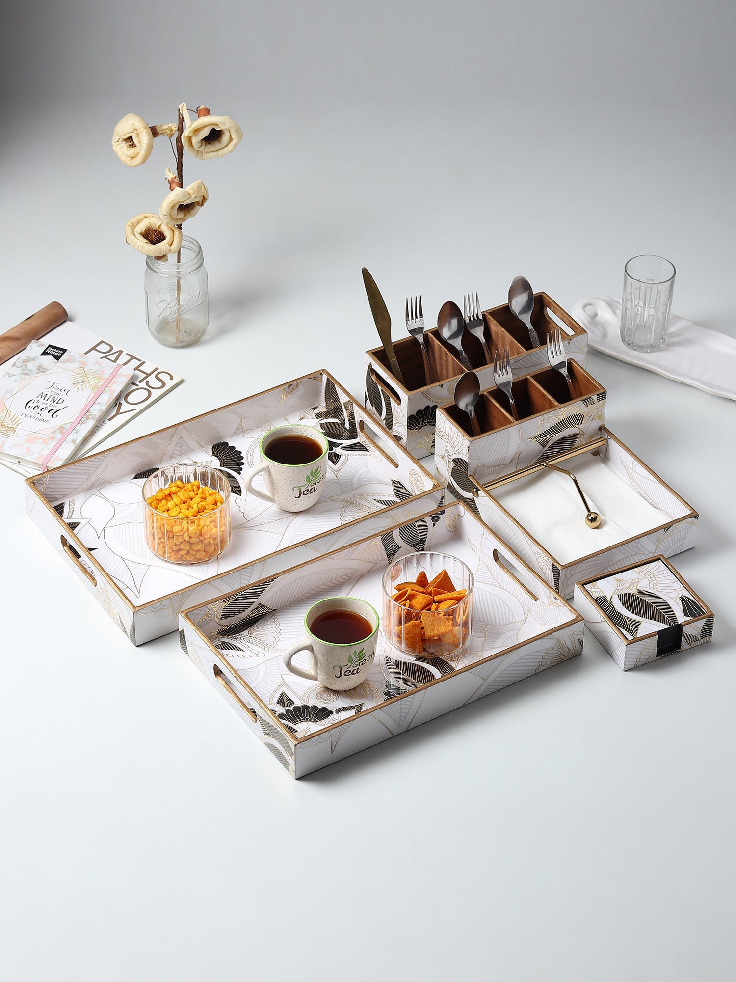 Ivory Noir Bloom Tray Set of 2 M.M.I. OVERSEAS