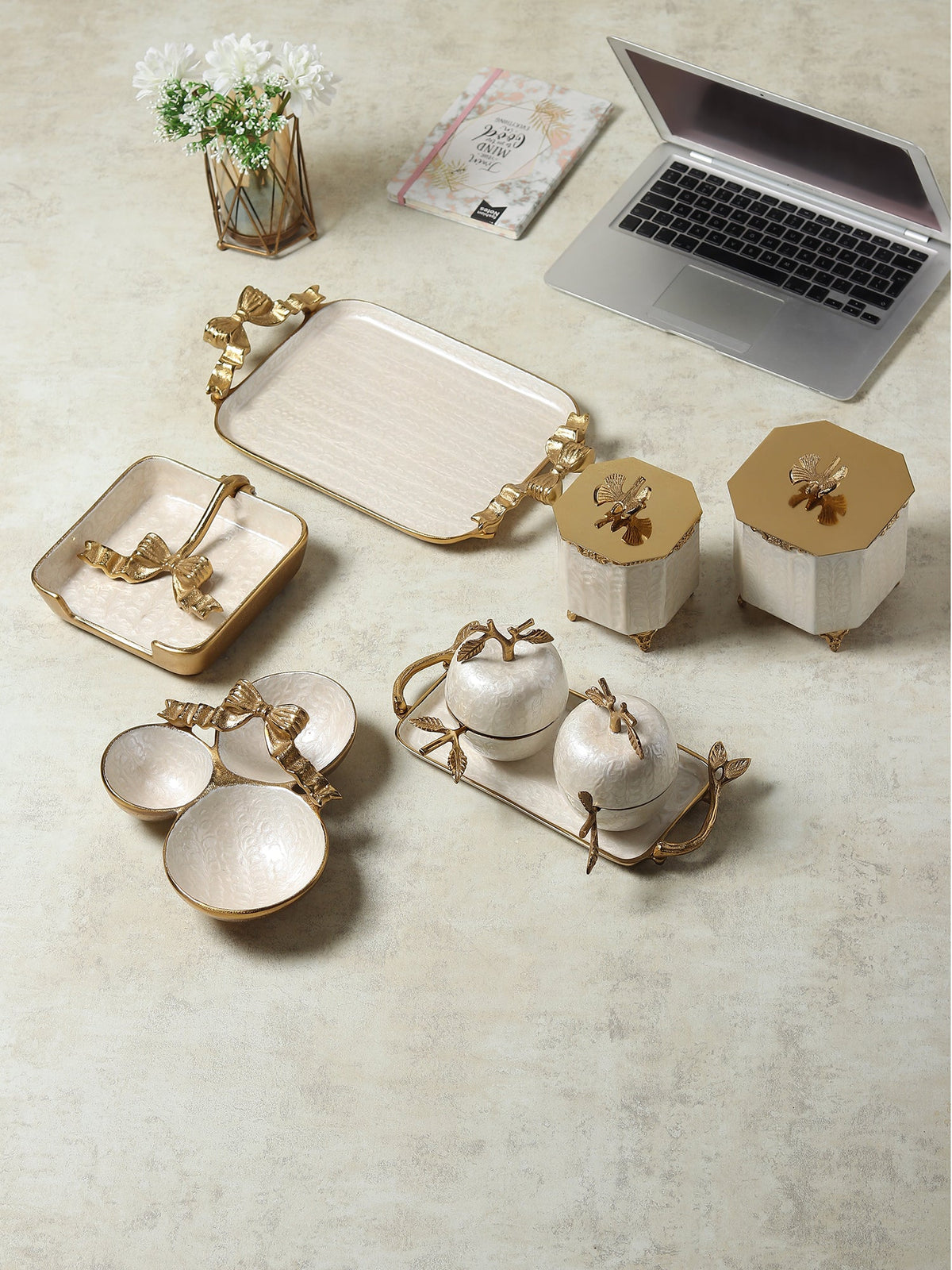 Avelion Ivory Pearl Platter M.M.I. OVERSEAS