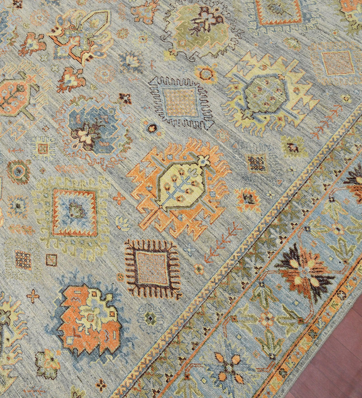 Mahal Traditional Pattern Hand Knotted Rectangle Anti-Skid Designer Carpet, Prayer Rug For Office Cabins, Small Living Spaces - 4'x6' Saraswati Global
