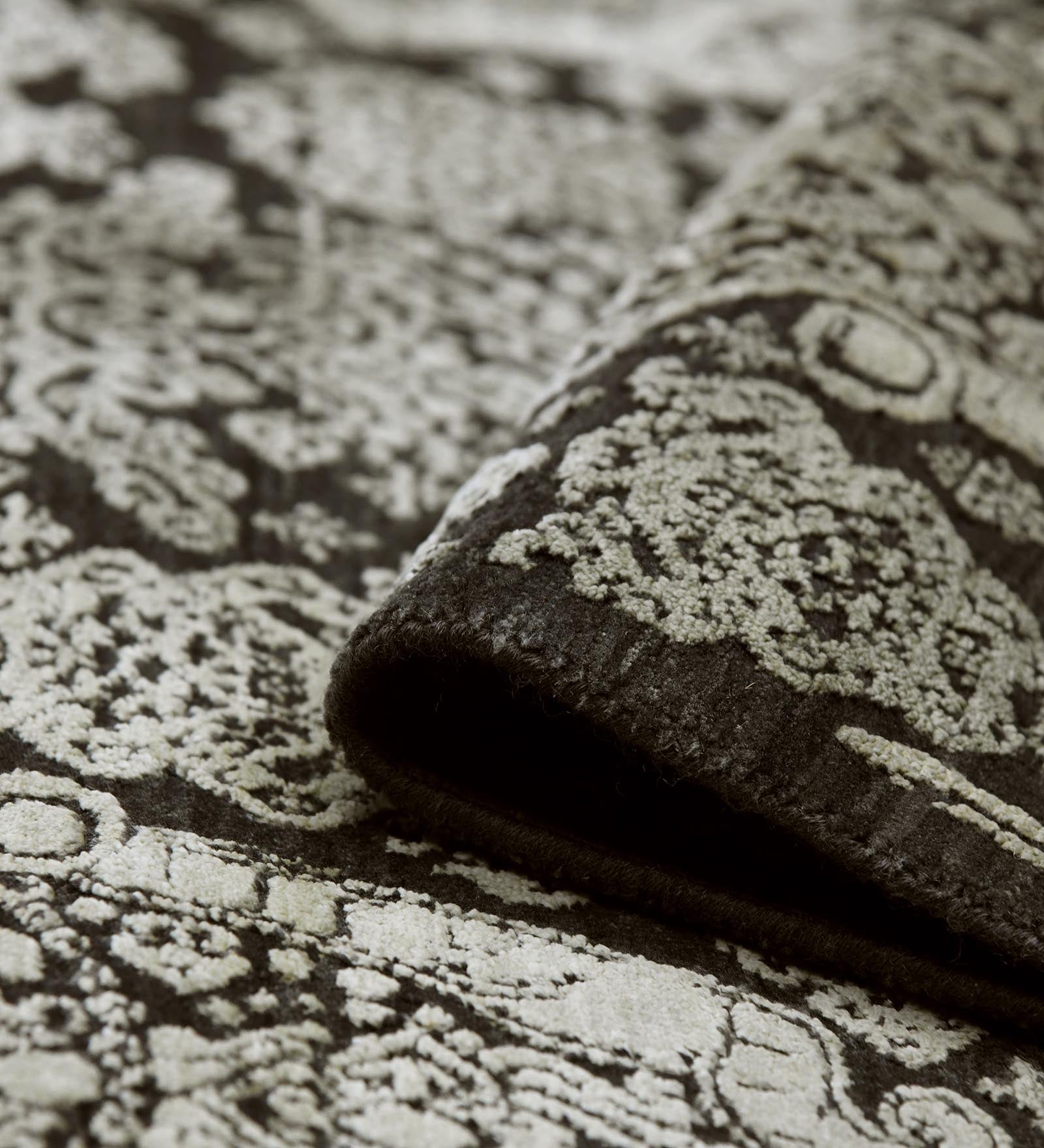 Euphoria Transitional Pattern Hand Knotted Rectangle Anti-Skid Designer Carpet, Prayer Rug For Office Cabins, Small Living Spaces - 2'X3'