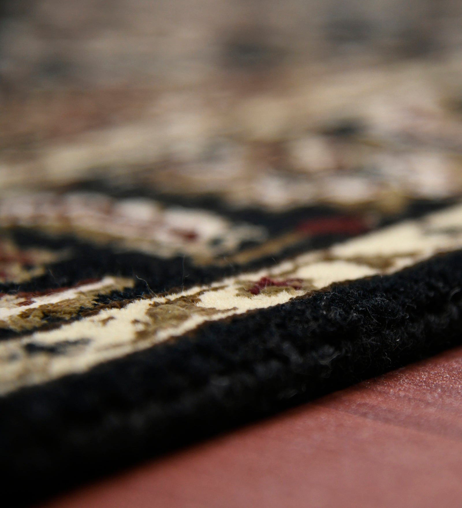 Luxor Classic Pattern Hand Knotted Rectangle Anti-Skid Designer Carpet, Prayer Rug For Office Cabins, Small Living Spaces - 4'X6'