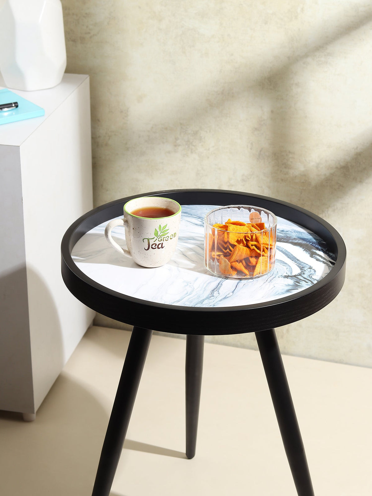 Oceara Table Medium M.M.I. OVERSEAS