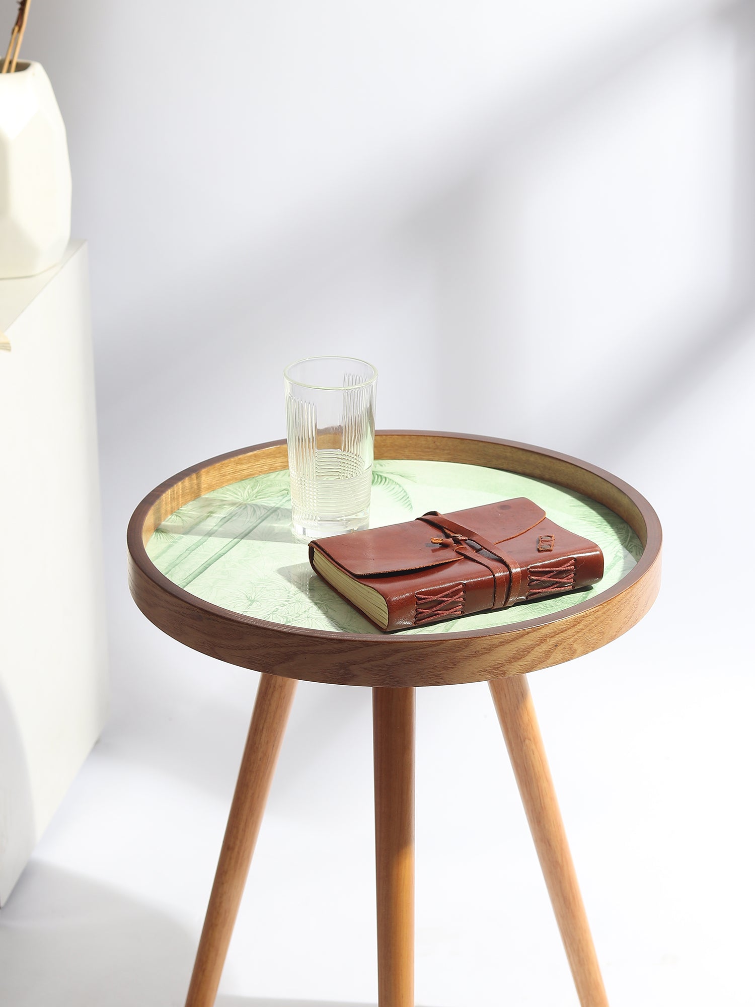 The Grove wood Table Medium M.M.I. OVERSEAS