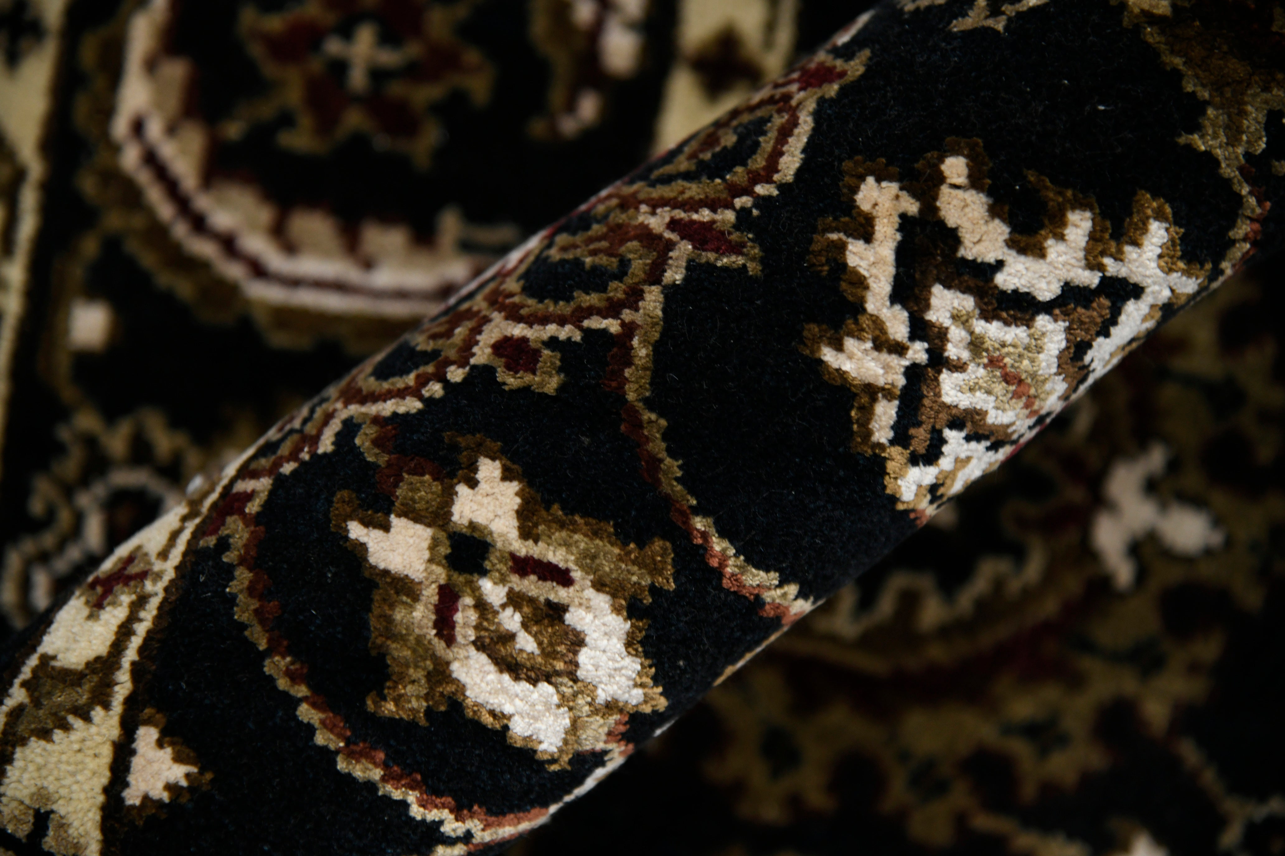 Luxor Classic Pattern Hand Knotted Rectangle Anti-Skid Designer Carpet, Prayer Rug For Office Cabins, Small Living Spaces - 2'X3'