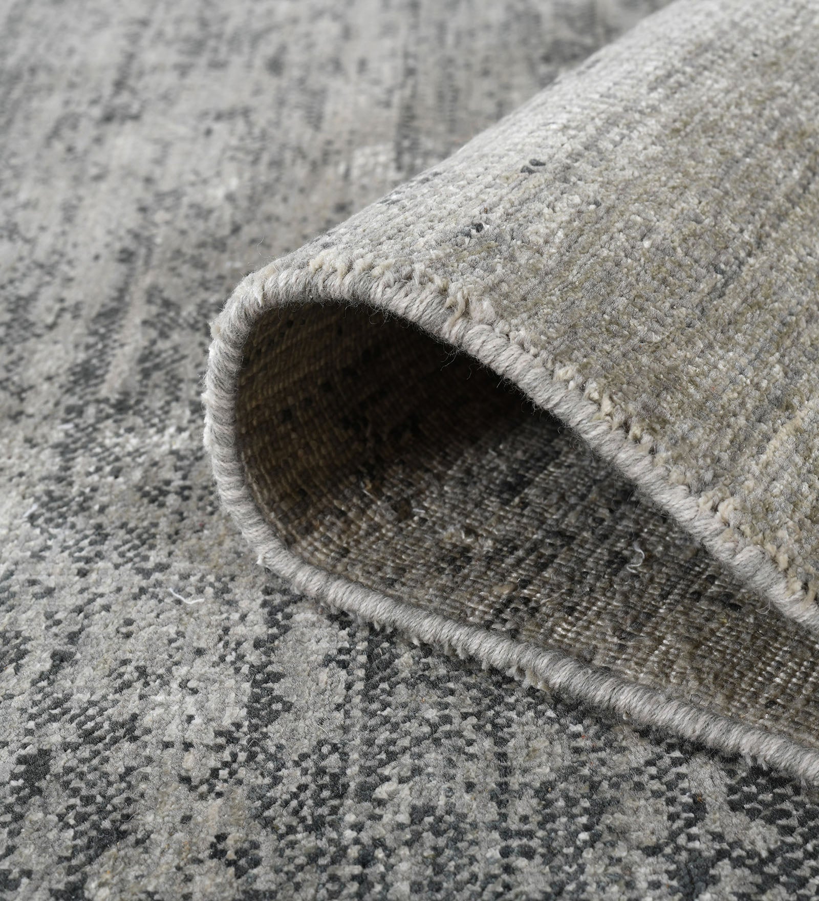 Dazzle Modern Pattern Hand Knotted Rectangle Anti-Skid Designer Carpet, Prayer Rug For Office Cabins, Small Living Spaces - 4'x6' Saraswati Global