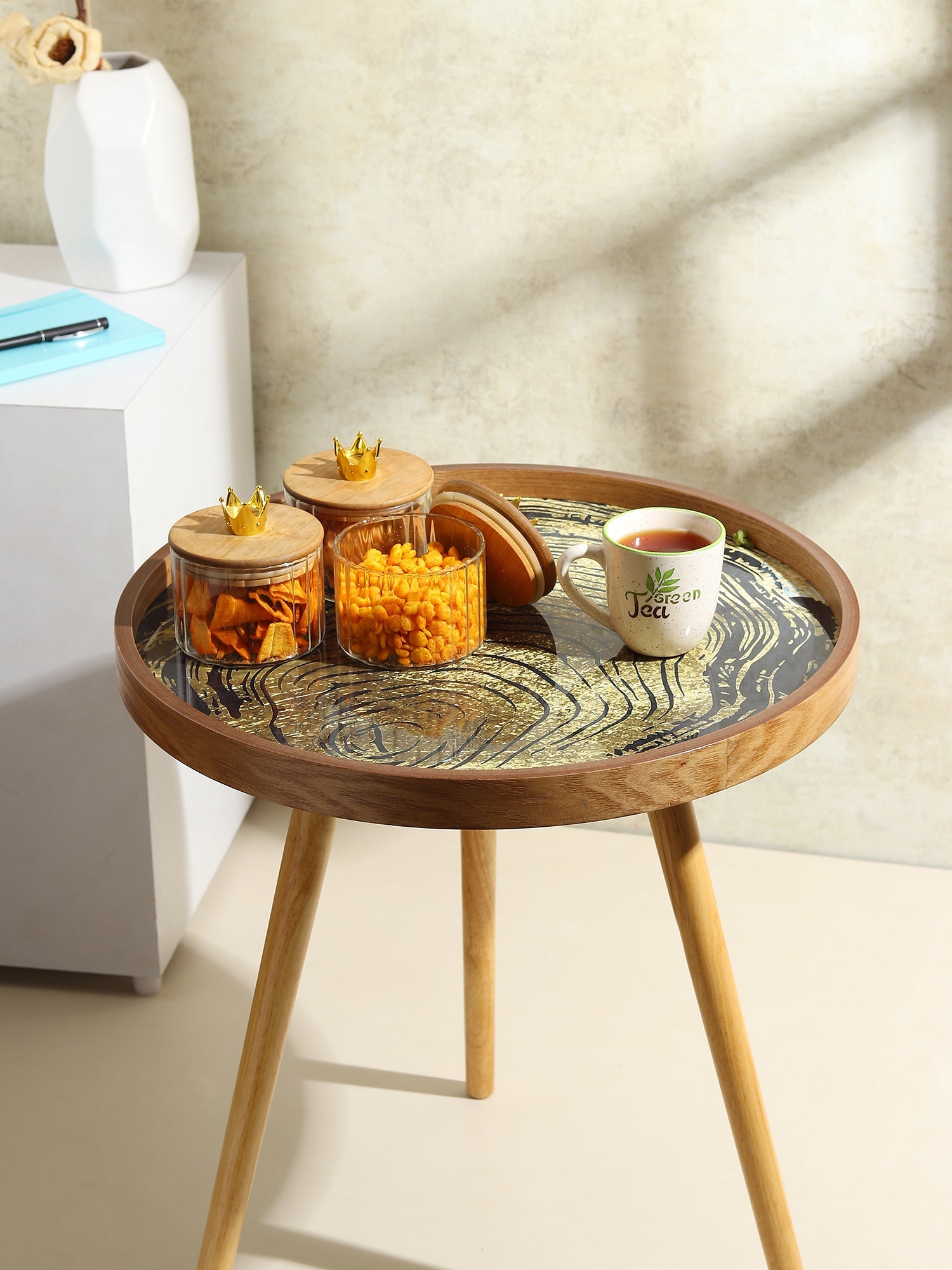 Oakveil Brown Table Large M.M.I. OVERSEAS