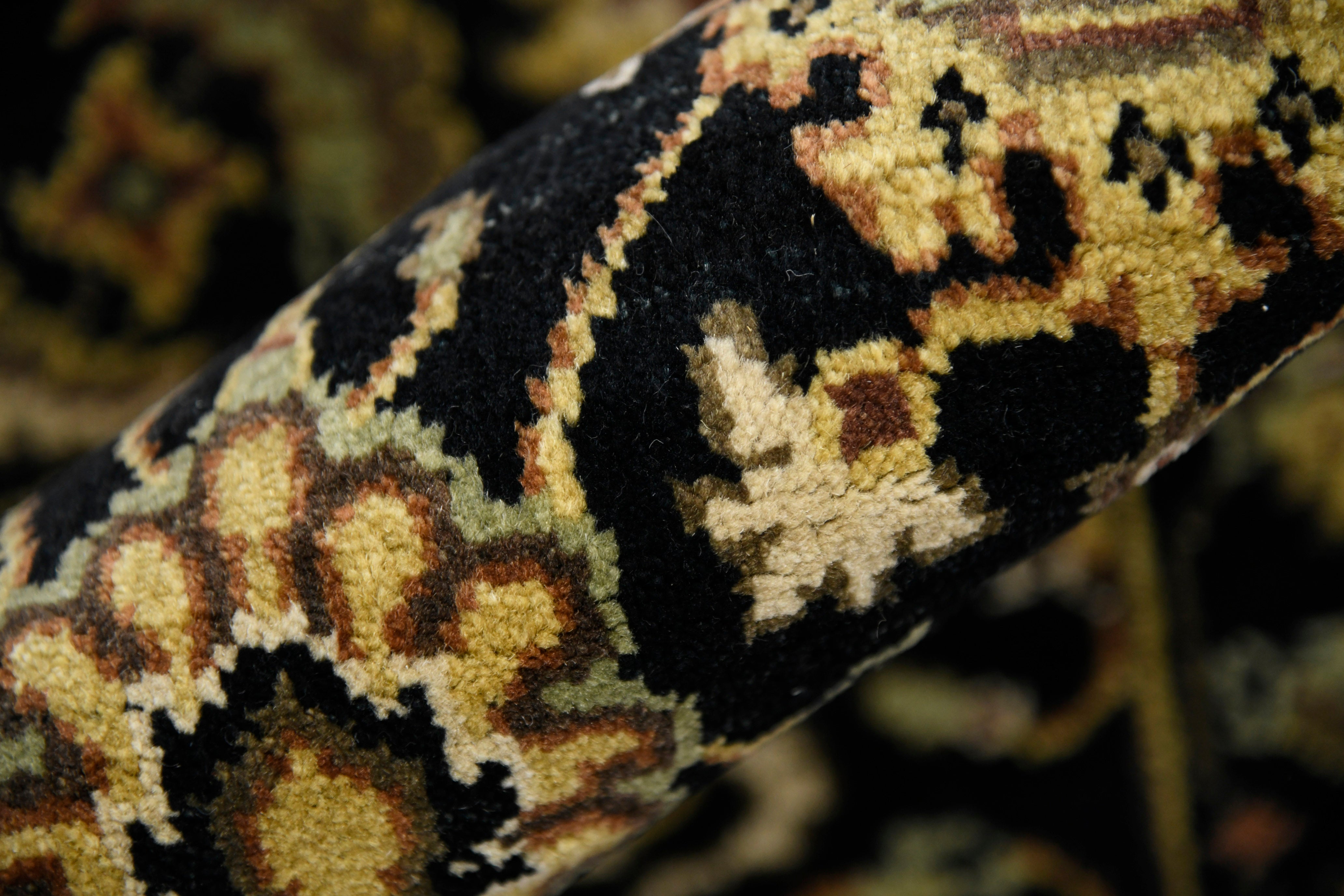 Luxor Classic Pattern Hand Knotted Rectangle Anti-Skid Designer Carpet, Prayer Rug For Office Cabins, Small Living Spaces - 2'X3'