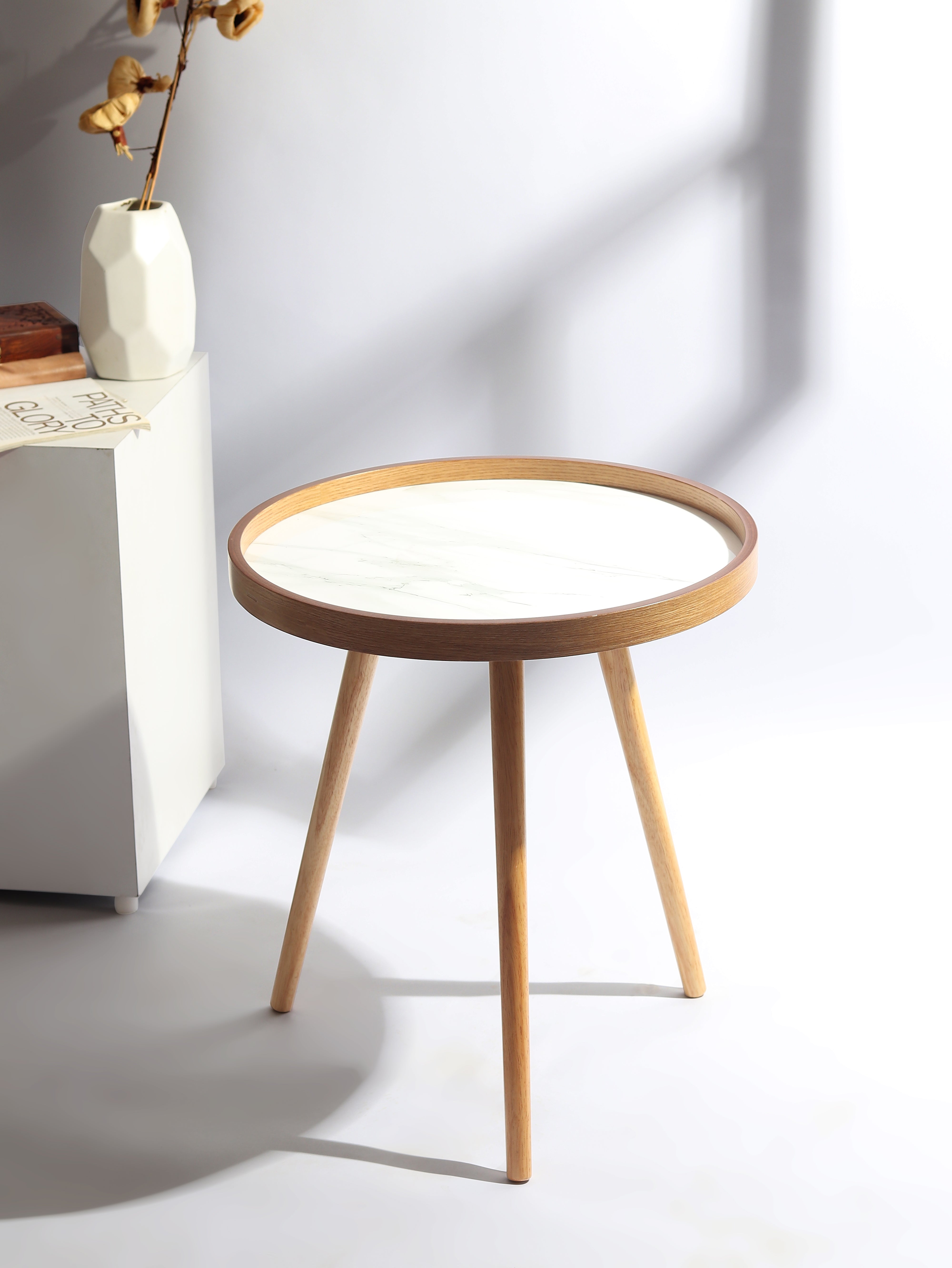 Marwood Round Table Large M.M.I. OVERSEAS