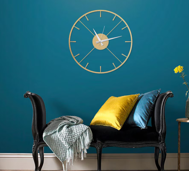 lines and strips gold wallclock