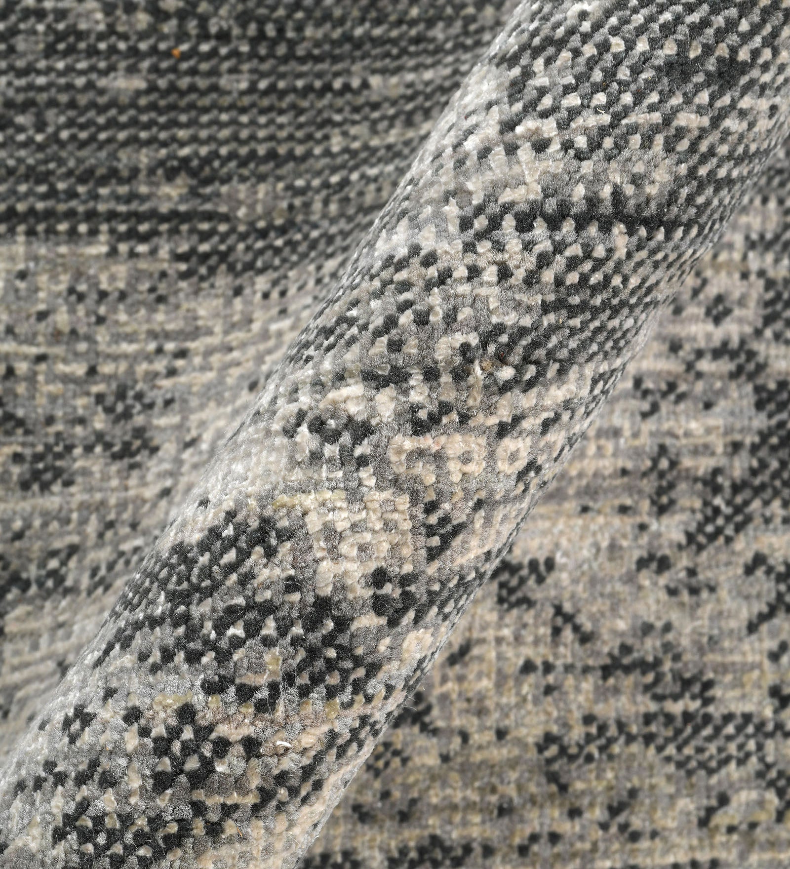 Dazzle Modern Pattern Hand Knotted Rectangle Anti-Skid Designer Carpet, Prayer Rug For Office Cabins, Small Living Spaces - 4'x6'