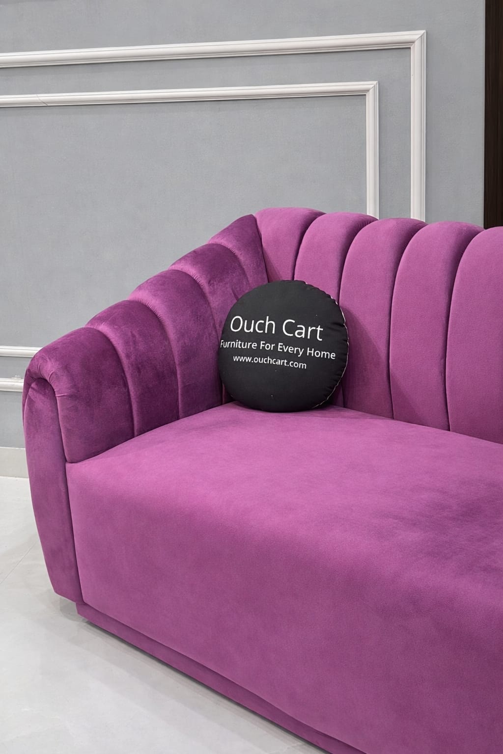 Modern Velvet Upholstered Sofa with Round Arms – Stylish Contemporary Living Room Couch