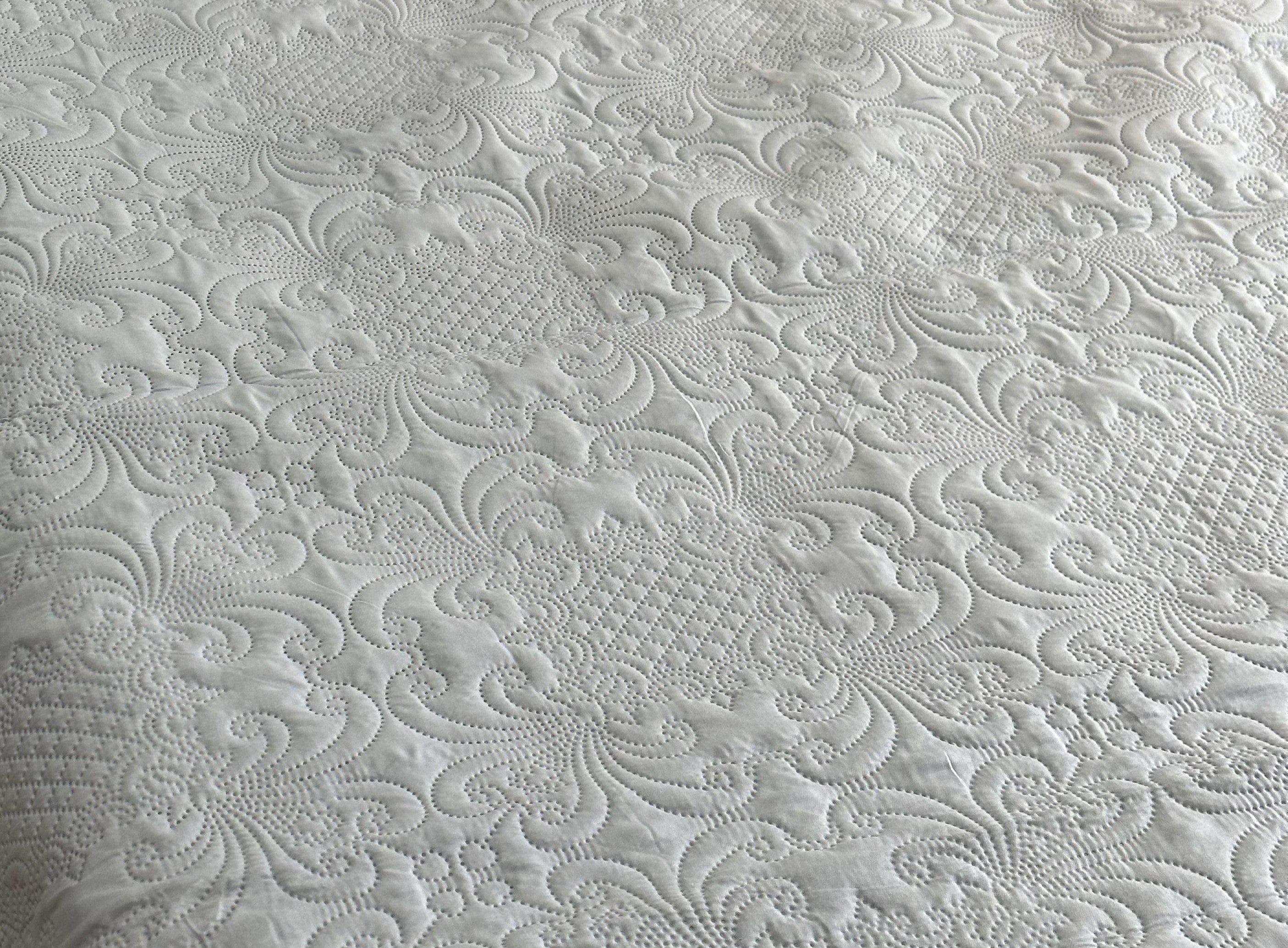 Artistry Quilted Bedspread set - Ouch Cart