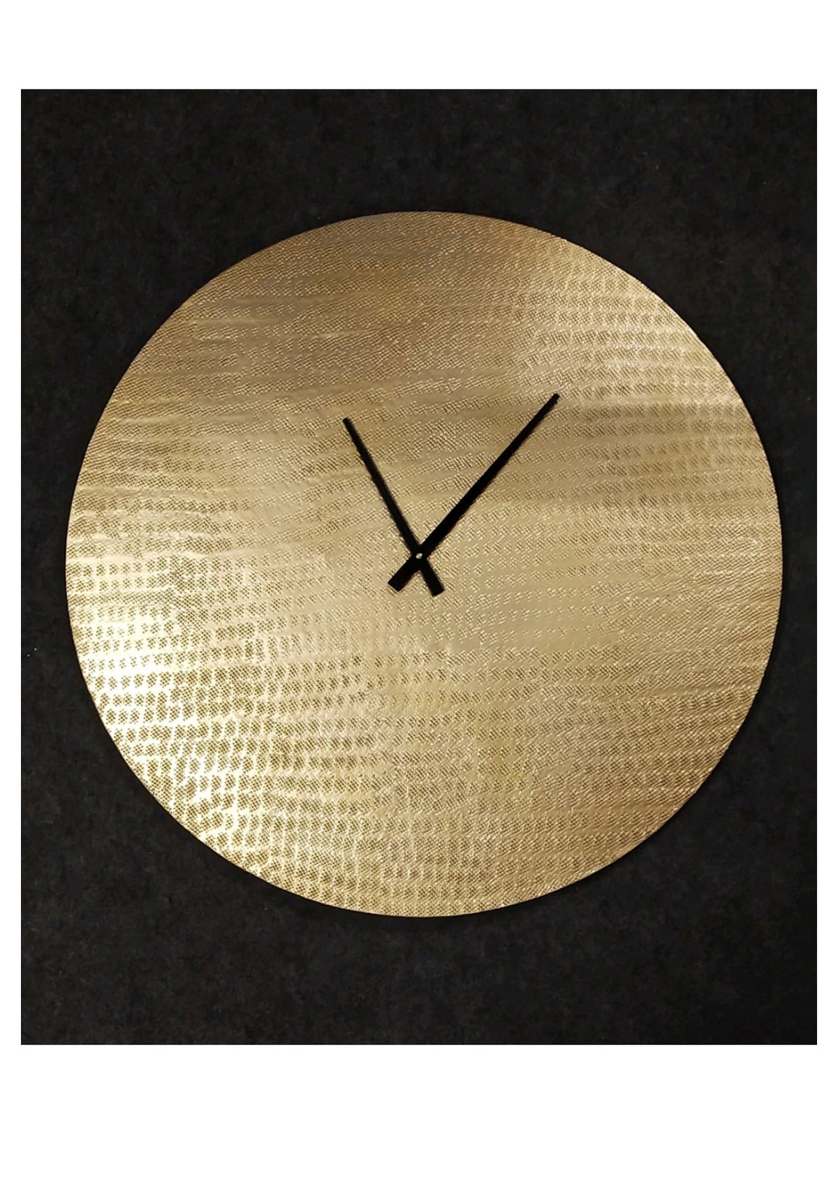 Golden Hammered Circle Wall Clock 24Inch N.R.HOMESDECOR