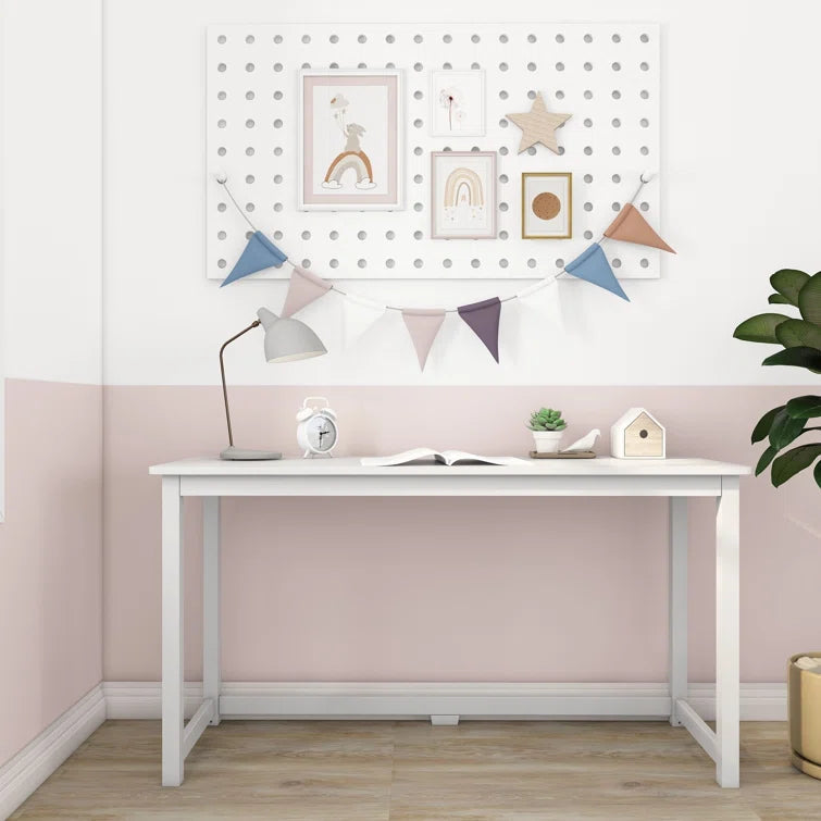 Spacious Sophistication: The Large Desk" ouch cart