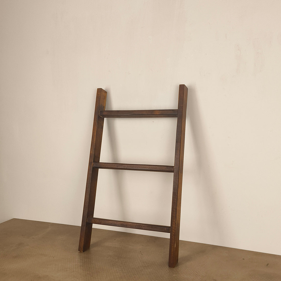 HIGHNESS Wooden Kitchen Ladder