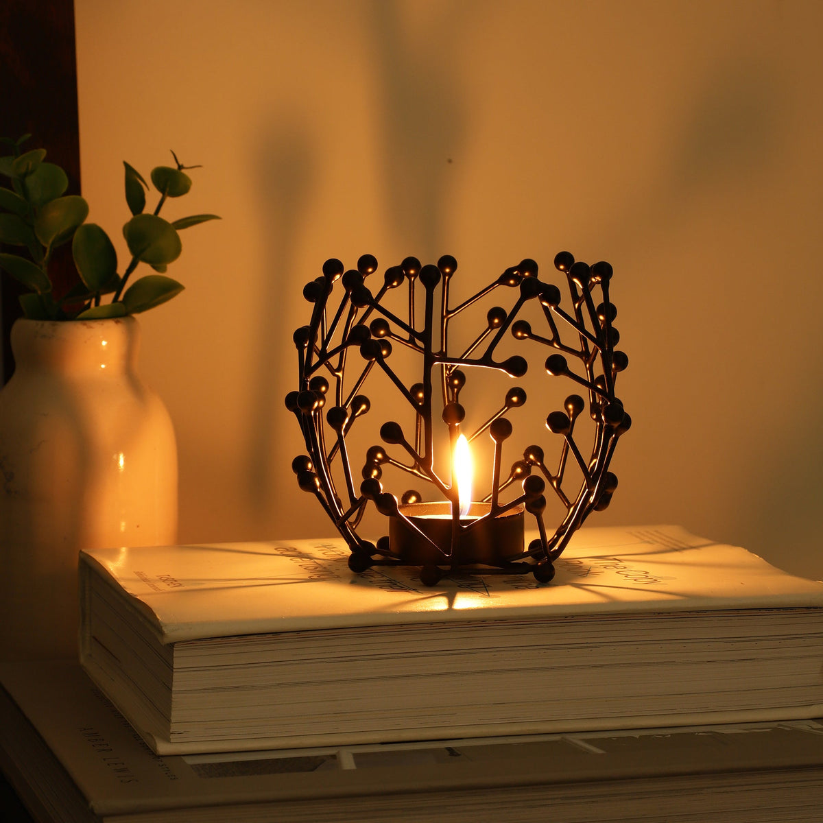 Juanita Tealight Holder in Black M.M.I. OVERSEAS