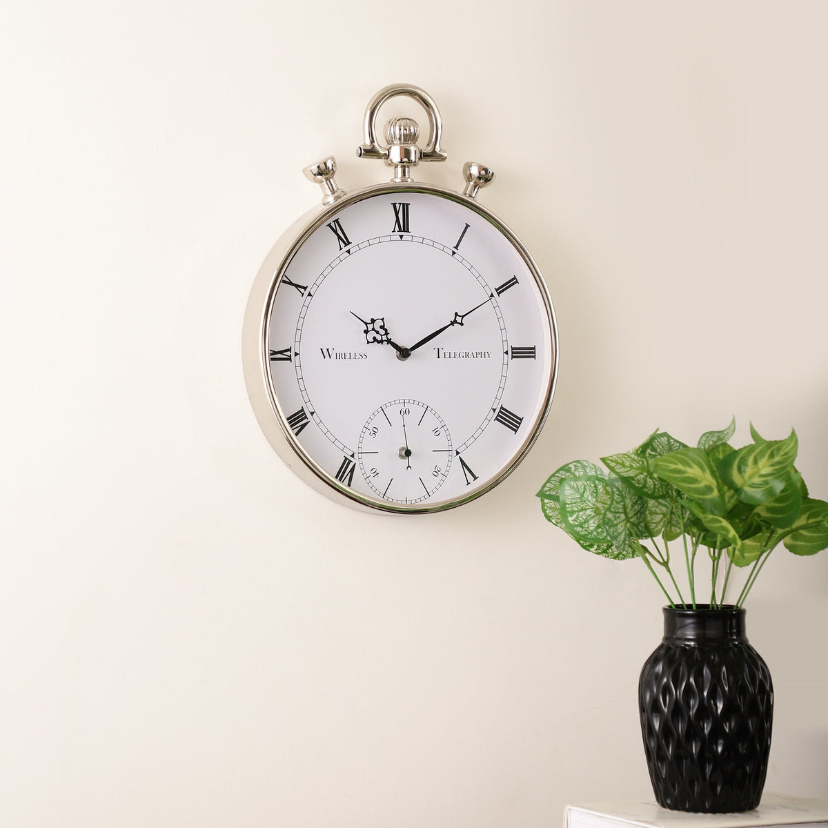 Deviating Seconds Silver Wall Clock M.M.I. OVERSEAS