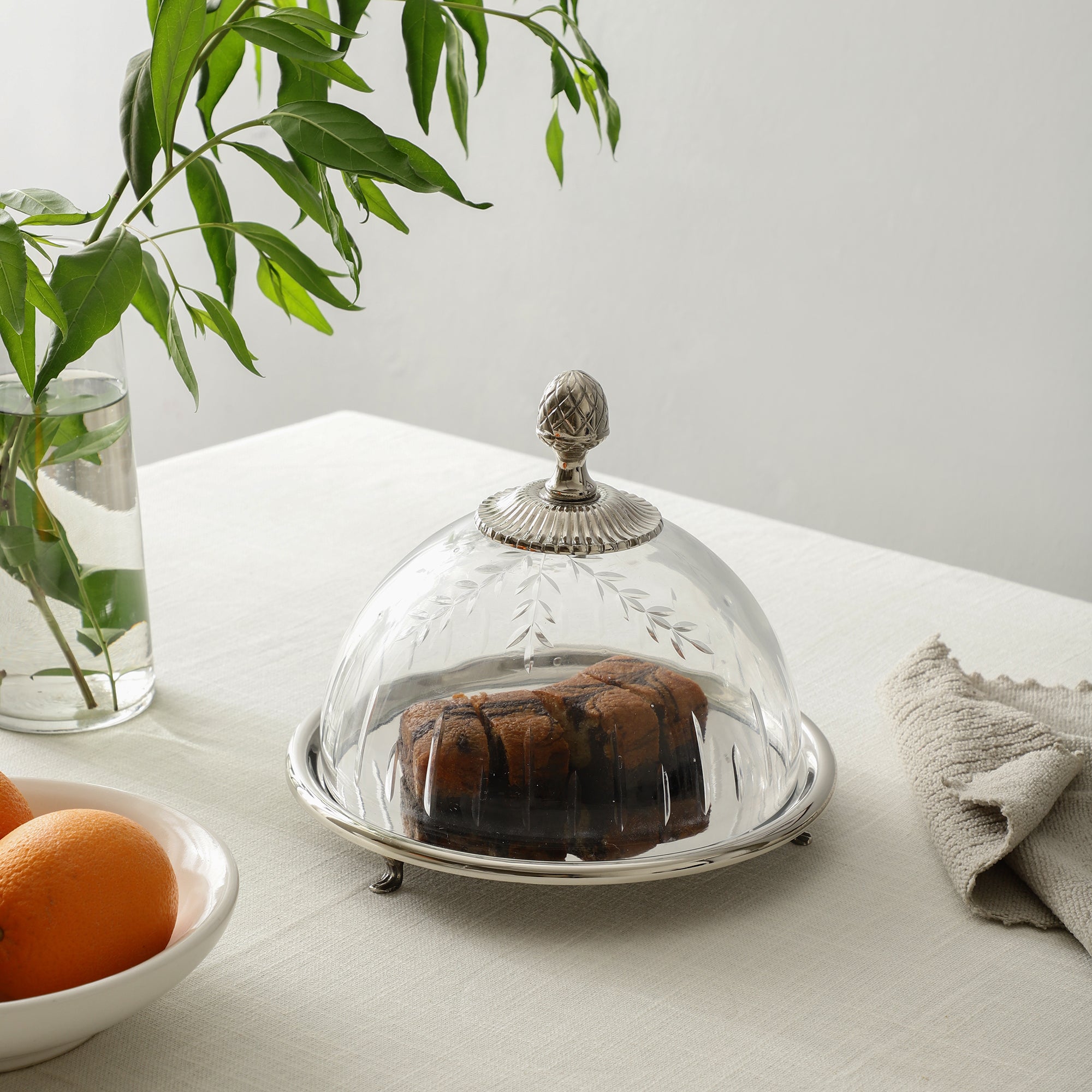 Faiza Crystal cut Cake dome silver M.M.I. OVERSEAS