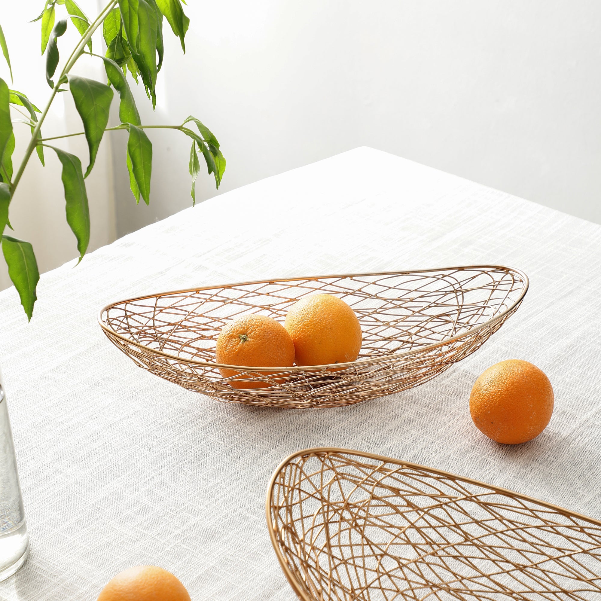 Vivian Basket in copper M.M.I. OVERSEAS