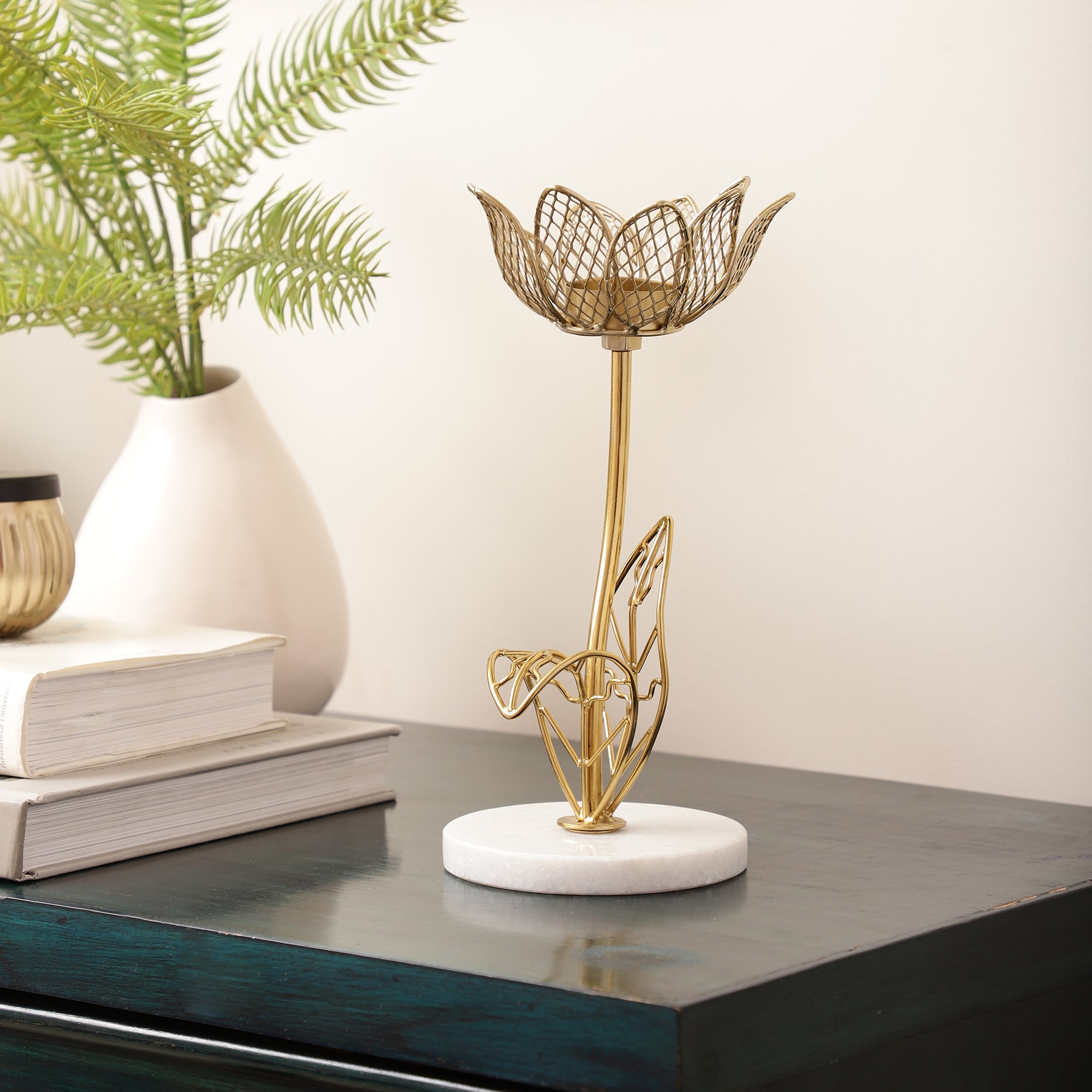 Kamal Marble tealight candle holder