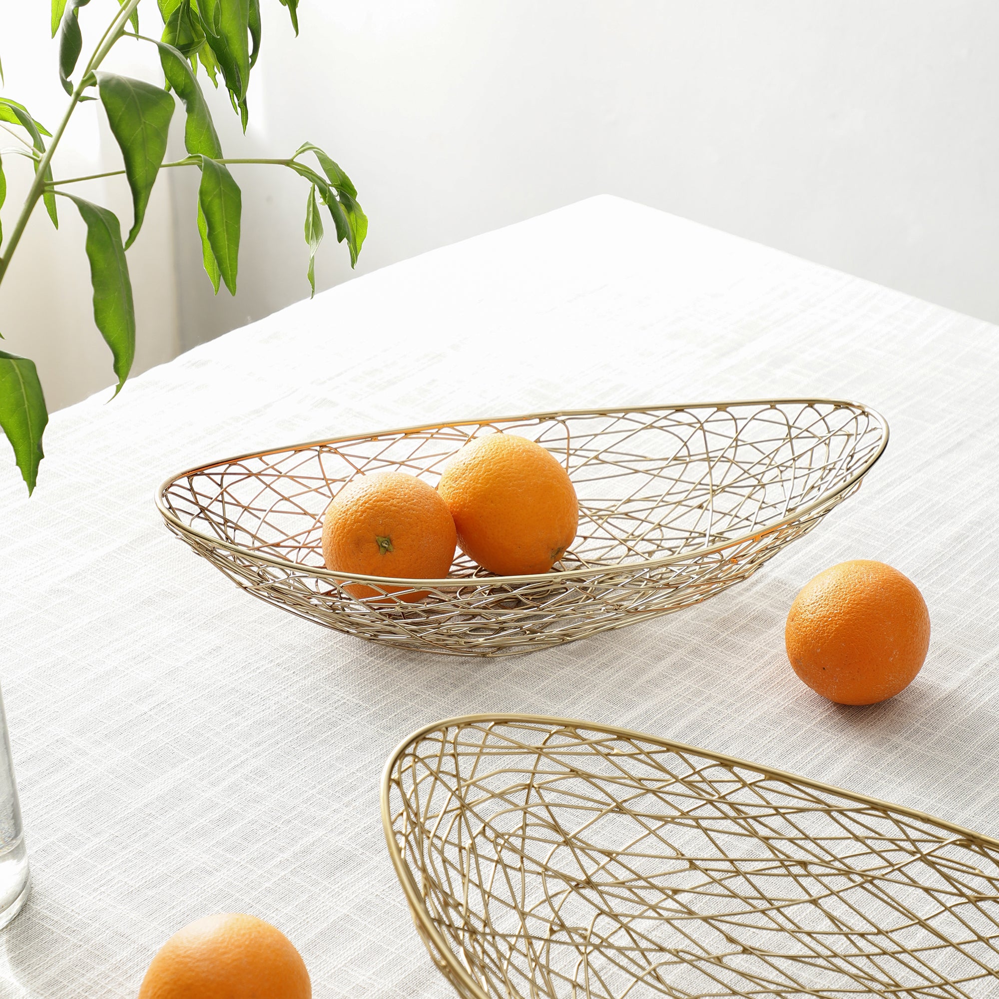 Vivian Basket small size in gold M.M.I. OVERSEAS