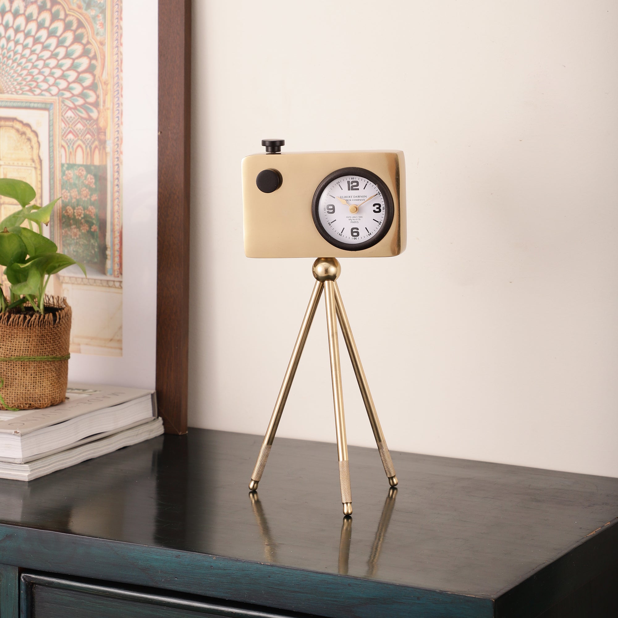 Cameratic Clock in Gold M.M.I. OVERSEAS