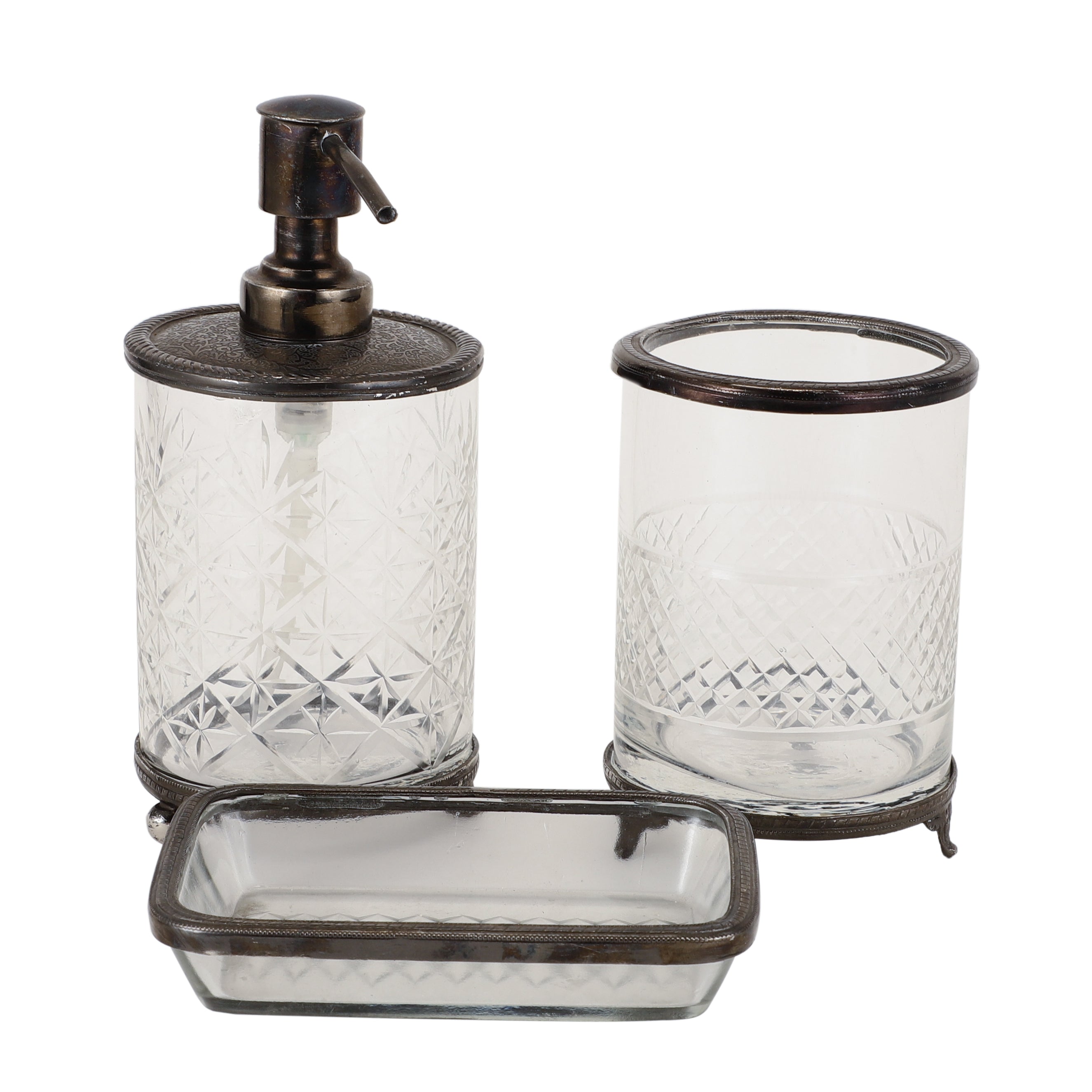 Blake Crystal Cut Bathroom set in Black M.M.I. OVERSEAS