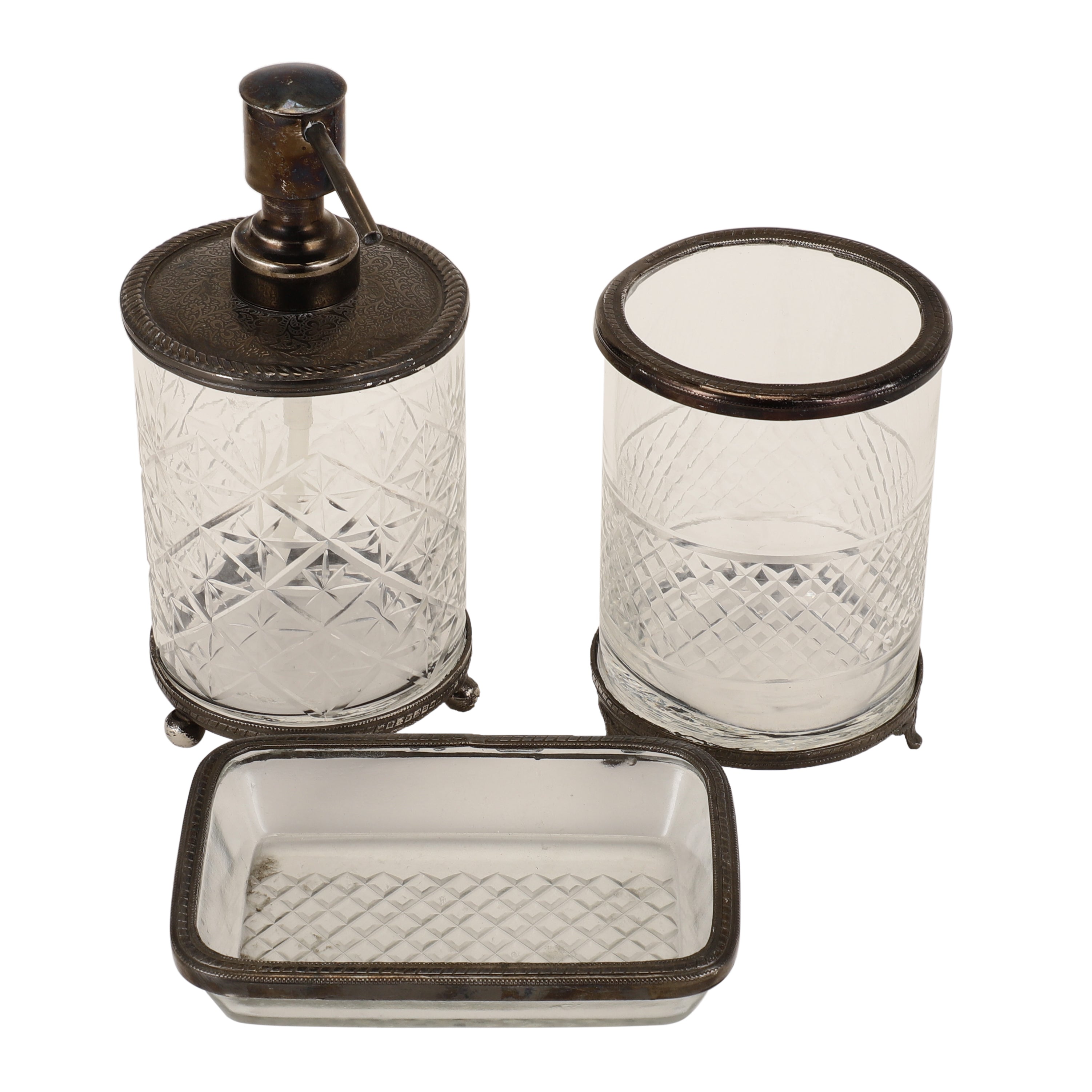 Blake Crystal Cut Bathroom set in Black M.M.I. OVERSEAS